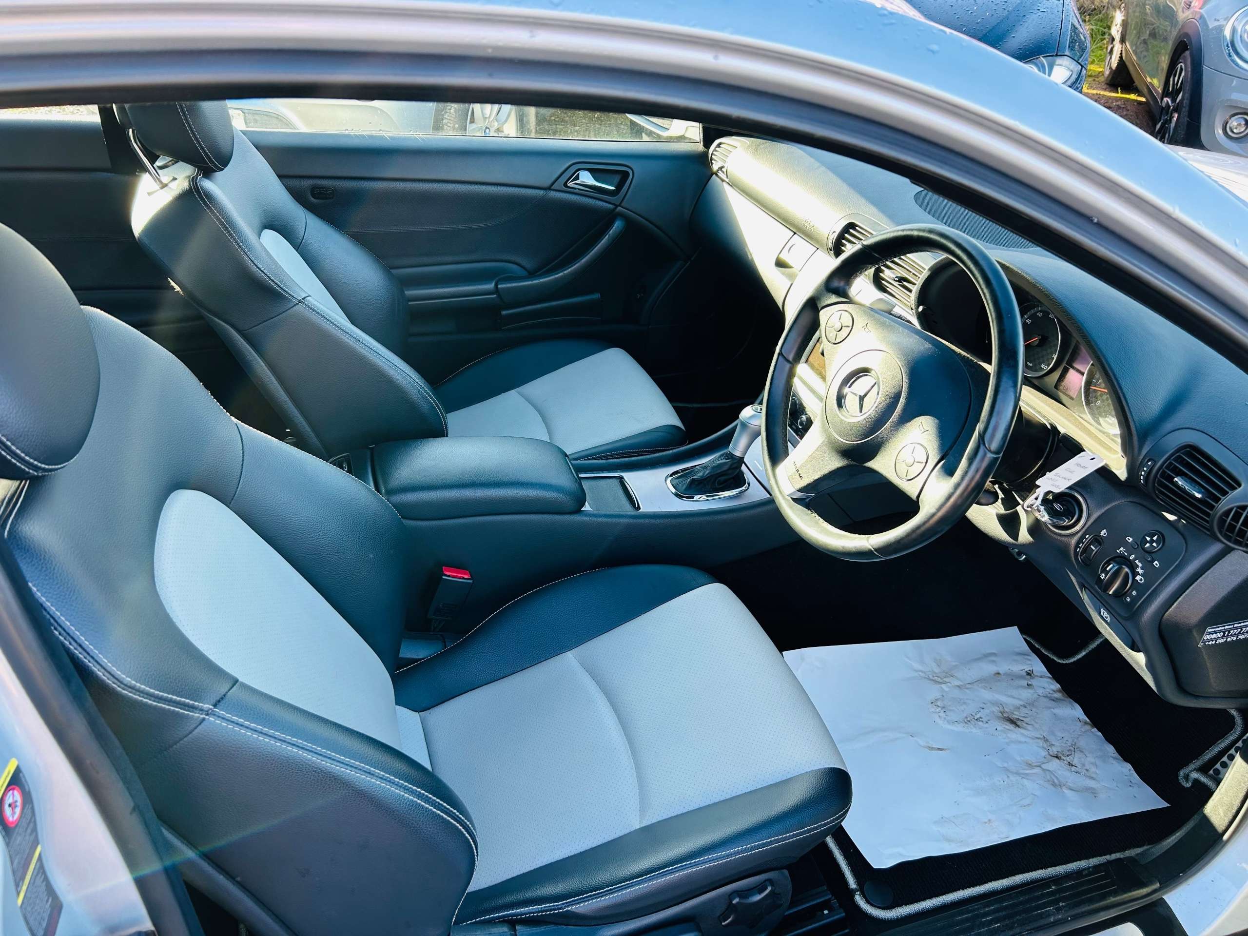 2011 MERCEDES-BENZ CLC CLASS 2011 MERCEDES-BENZ CLC CLASS