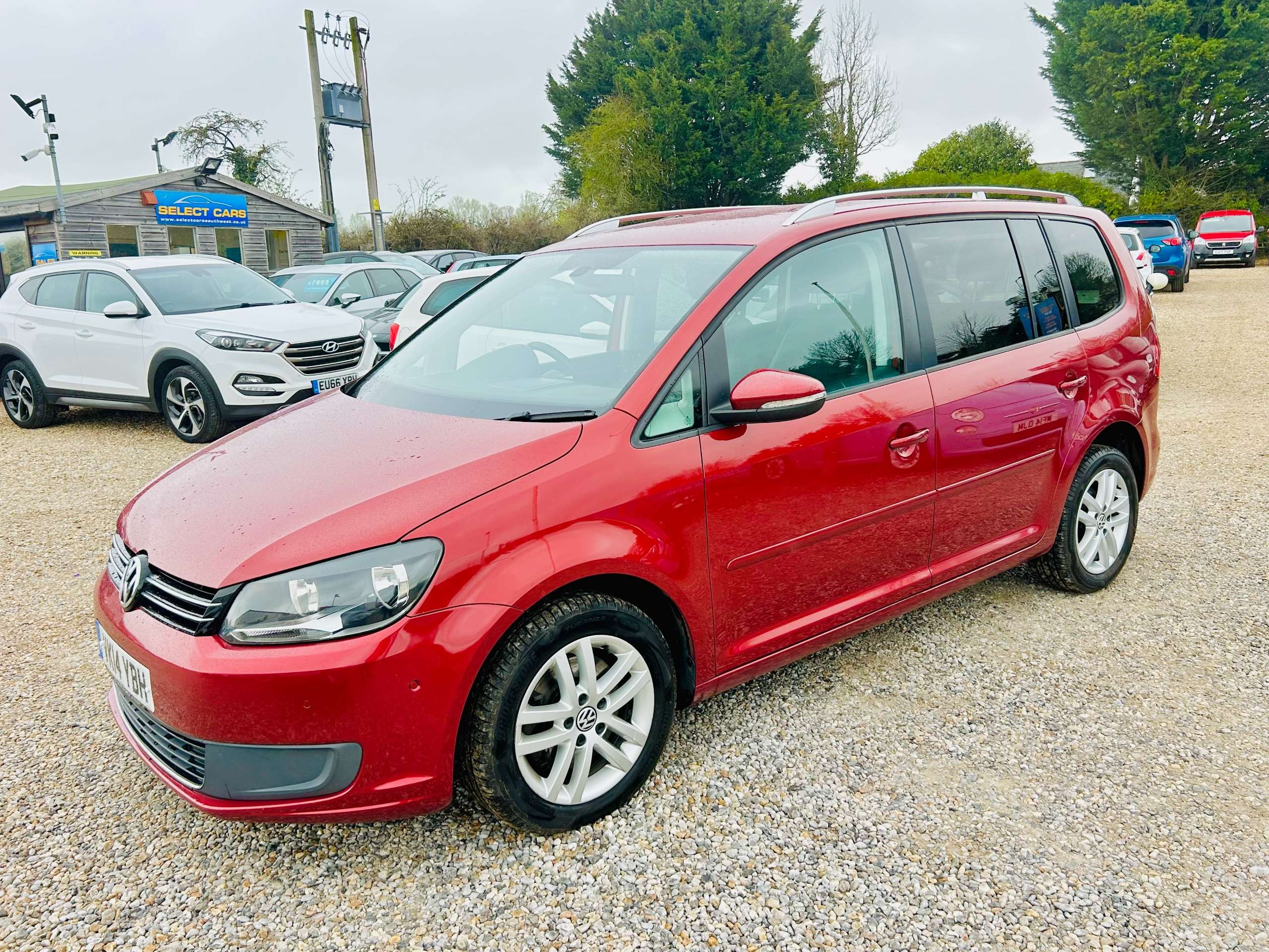2014 VOLKSWAGEN TOURAN 2014 VOLKSWAGEN TOURAN