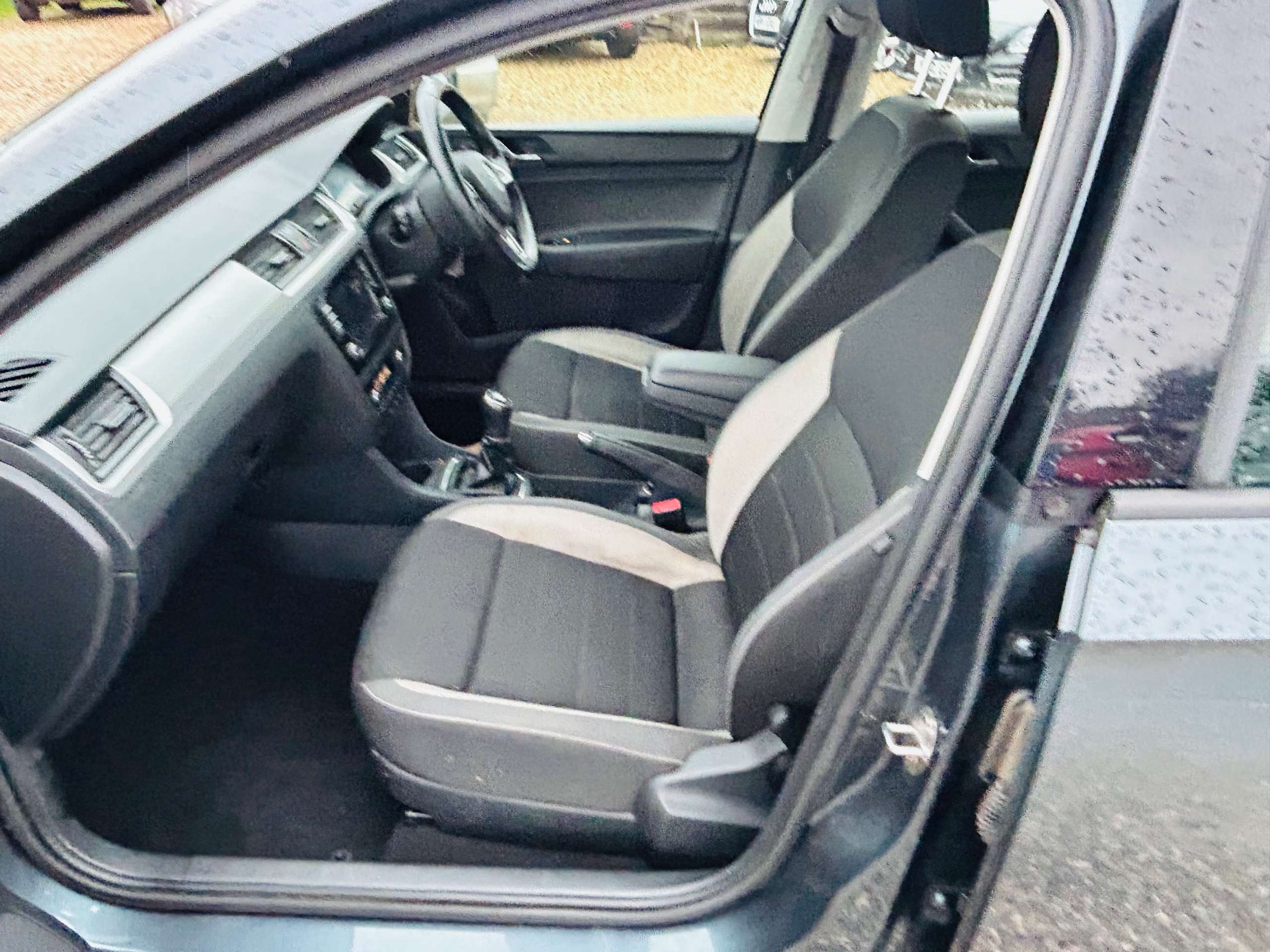 2017 SKODA RAPID SPACEBACK 2017 SKODA RAPID SPACEBACK