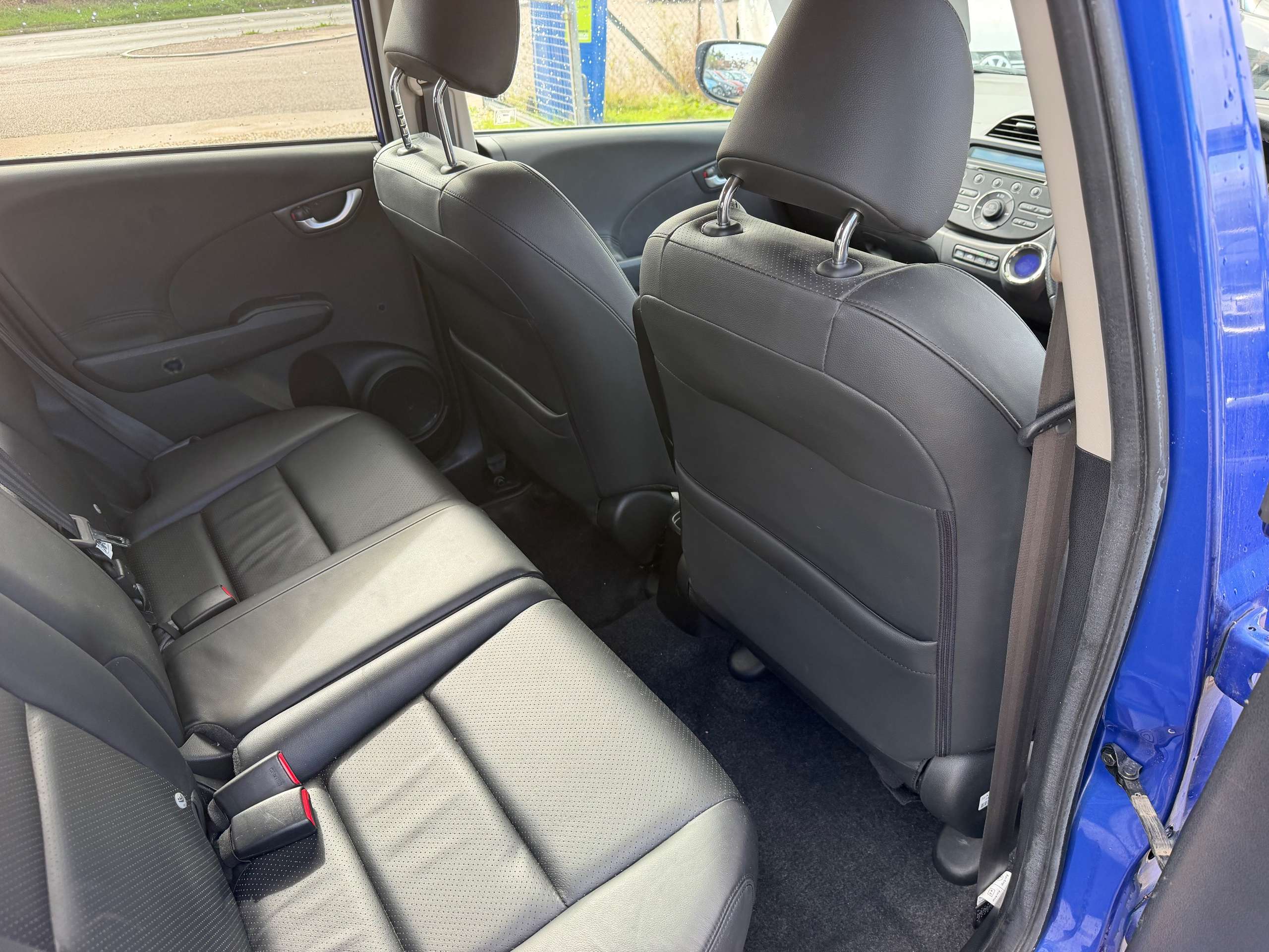 2011 HONDA JAZZ 2011 HONDA JAZZ