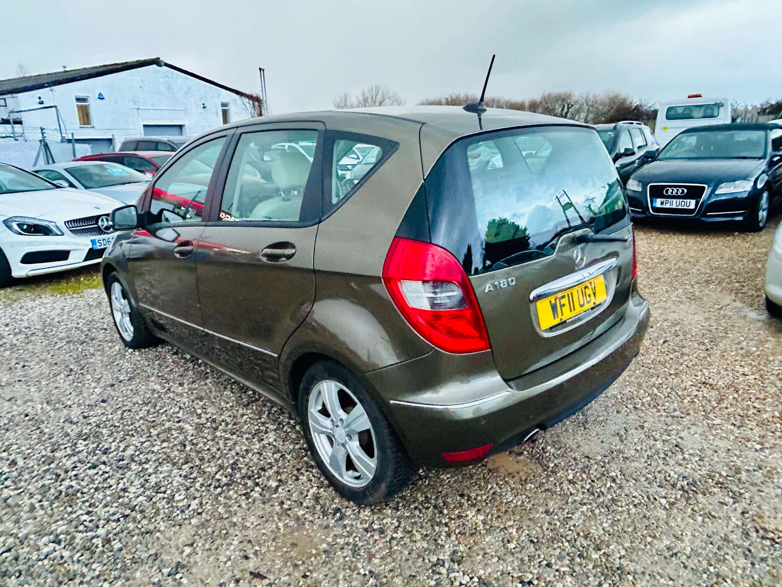 2011 MERCEDES-BENZ A CLASS 2011 MERCEDES-BENZ A CLASS