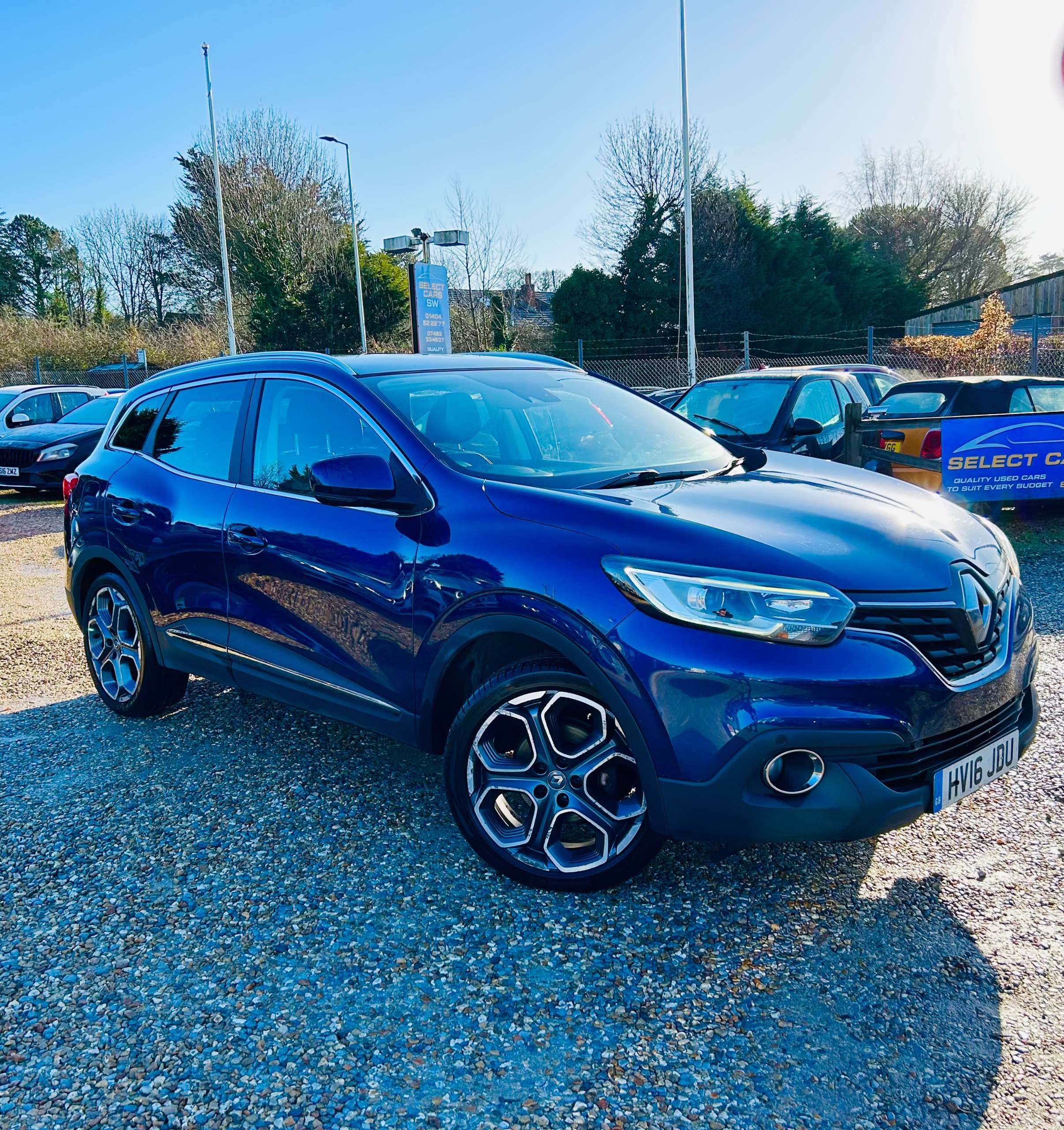 A 2016 RENAULT KADJAR 1.5 dCi Dynamique S Nav SUV 5dr Diesel Manual Euro 6 (s/s) (110 ps) A 2016 RENAULT KADJAR 1.5 dCi Dynamique S Nav SUV 5dr Diesel Manual Euro 6 (s/s) (110 ps)