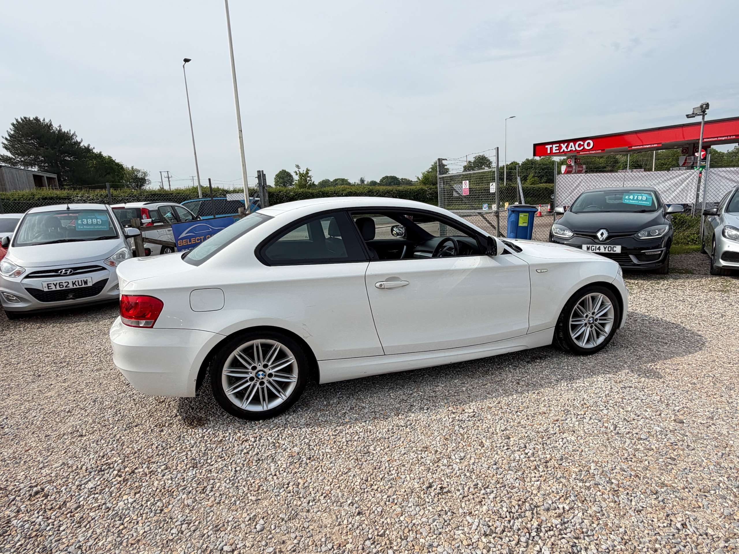 2012 BMW 1 SERIES 2012 BMW 1 SERIES