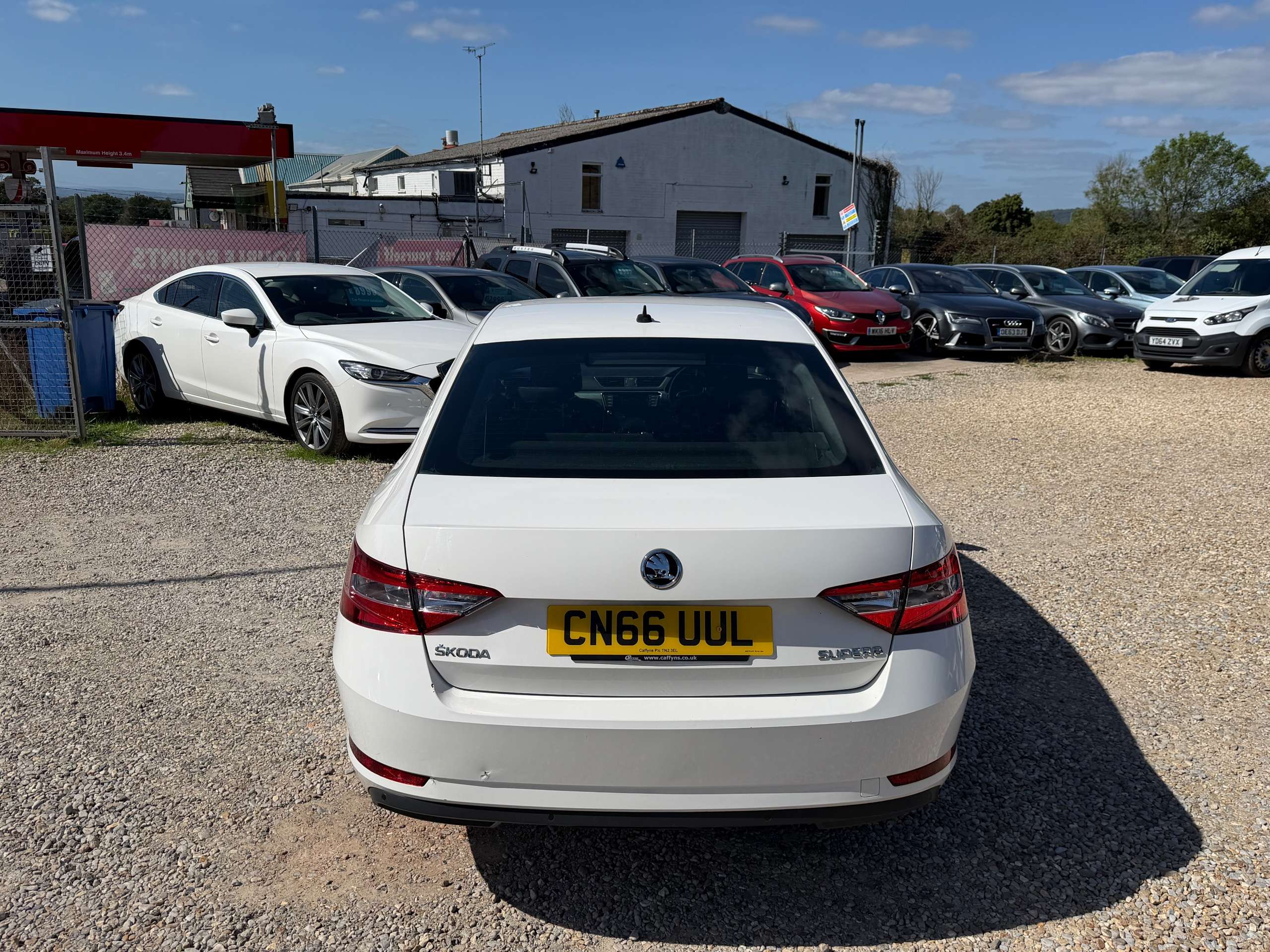 2016 SKODA SUPERB 2016 SKODA SUPERB