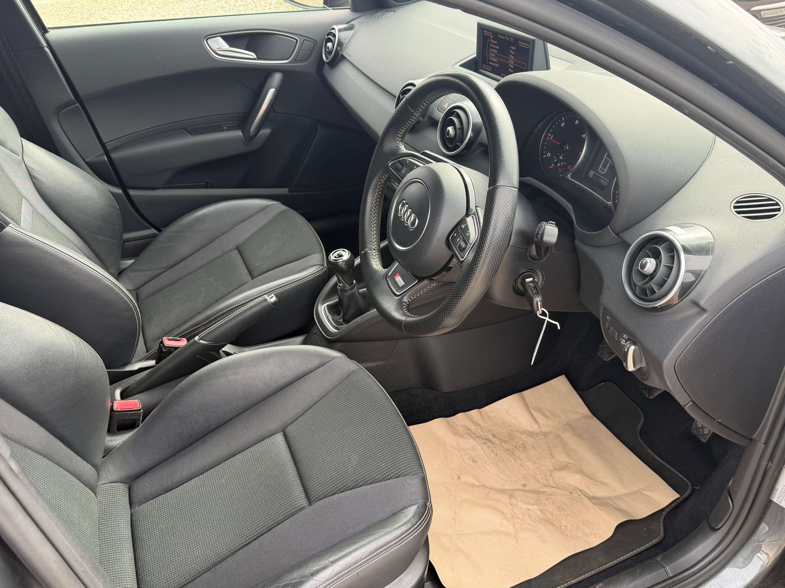 A 2013 AUDI A1 2.0 TDI Black Edition Sportback 5dr Diesel Manual Euro 5 (s/s) (143 ps) A 2013 AUDI A1 2.0 TDI Black Edition Sportback 5dr Diesel Manual Euro 5 (s/s) (143 ps)