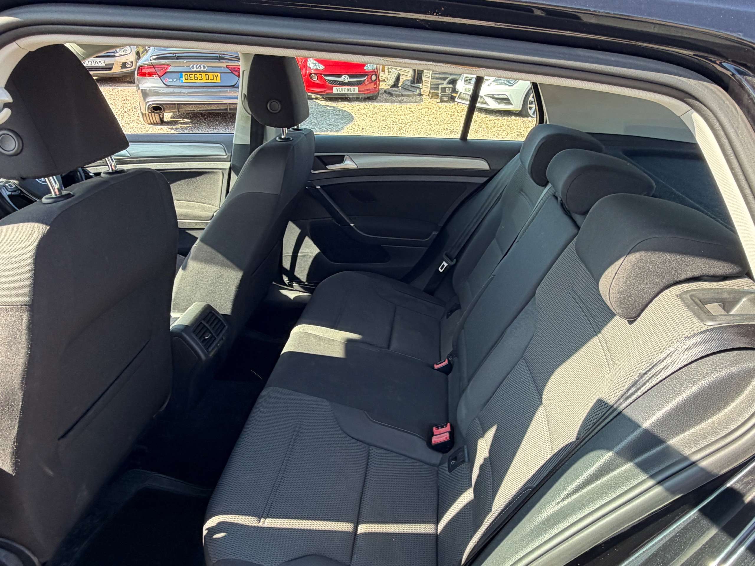 2015 VOLKSWAGEN GOLF 2015 VOLKSWAGEN GOLF