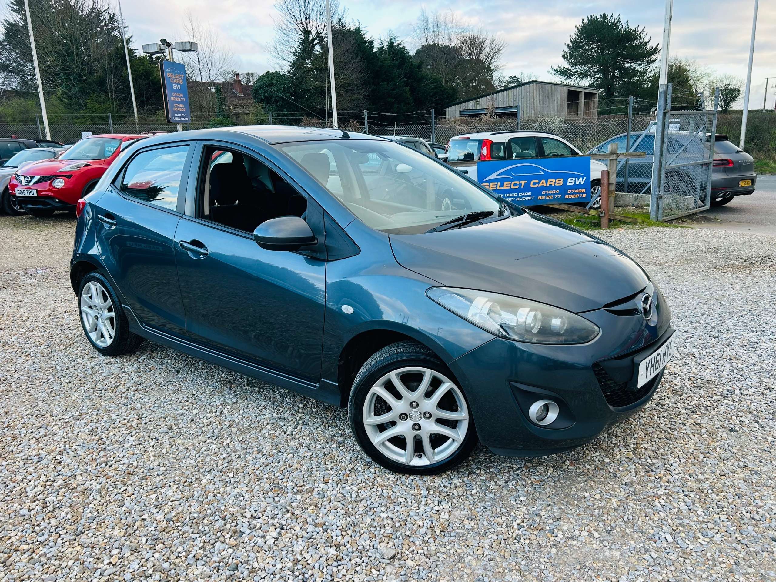 A 2011 MAZDA MAZDA2 1.5 Sport Hatchback 5dr Petrol Manual Euro 5 (102 ps) A 2011 MAZDA MAZDA2 1.5 Sport Hatchback 5dr Petrol Manual Euro 5 (102 ps)