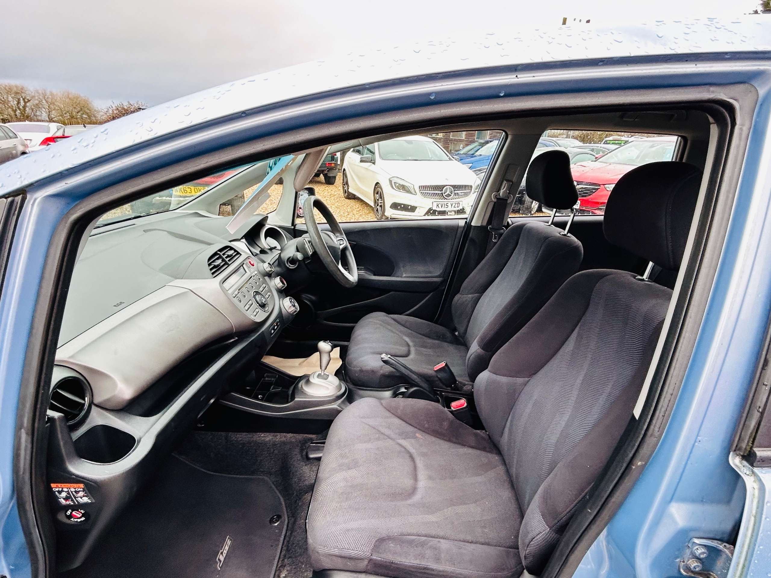 2010 HONDA JAZZ 2010 HONDA JAZZ