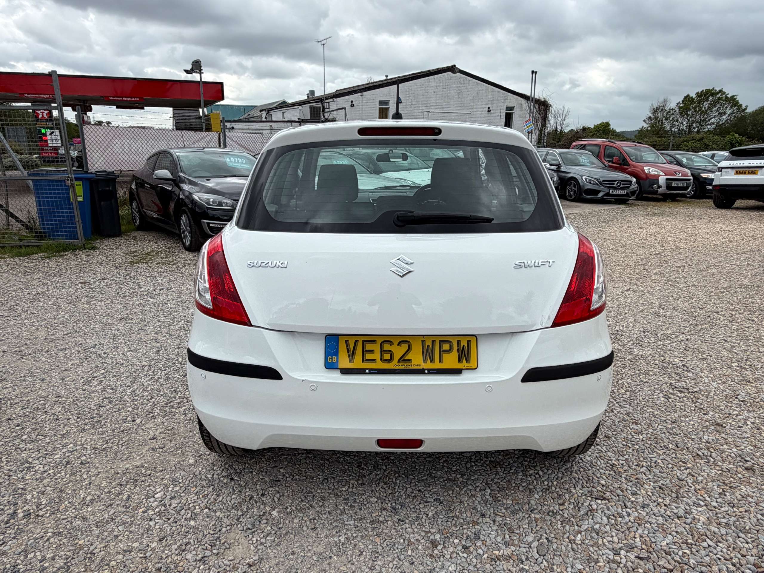 2012 SUZUKI SWIFT 2012 SUZUKI SWIFT