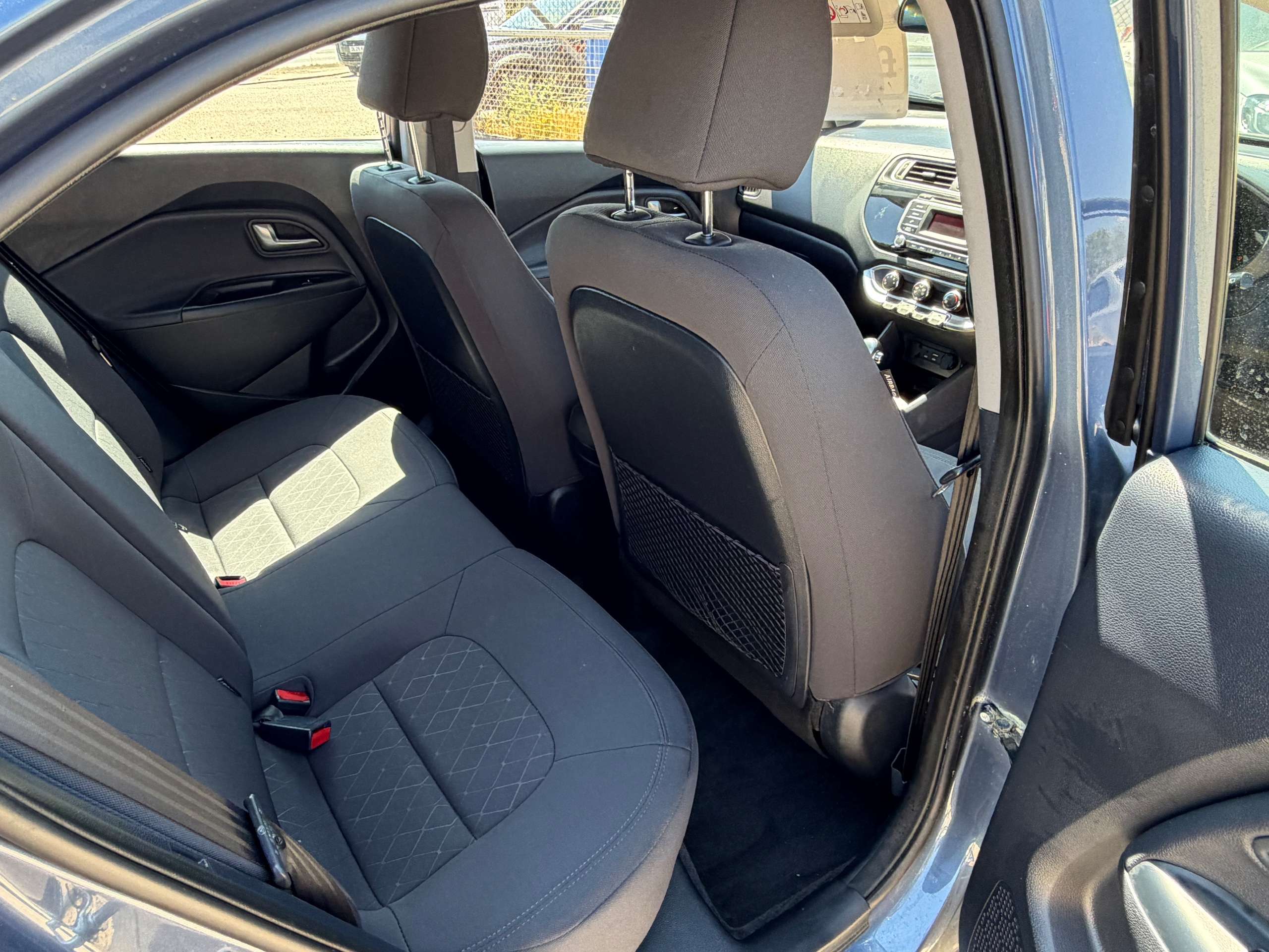 2016 KIA RIO 2016 KIA RIO