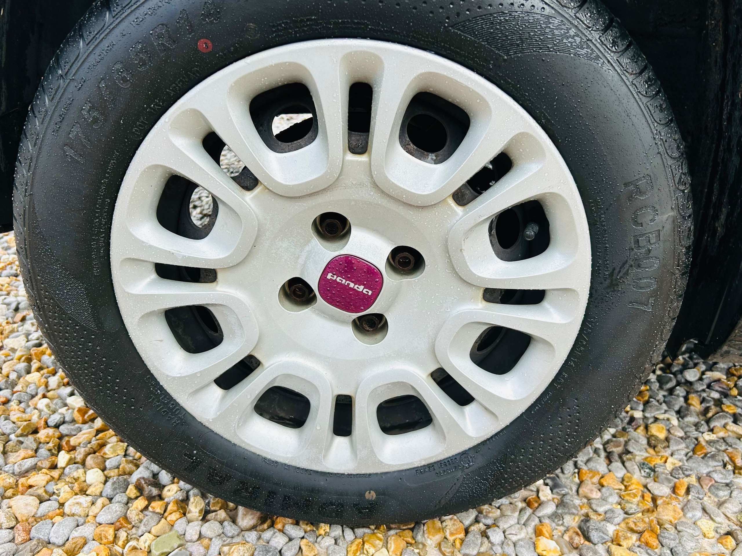 A 2014 FIAT PANDA 1.2 Easy Hatchback 5dr Petrol Manual Euro 6 (69 bhp) A 2014 FIAT PANDA 1.2 Easy Hatchback 5dr Petrol Manual Euro 6 (69 bhp)