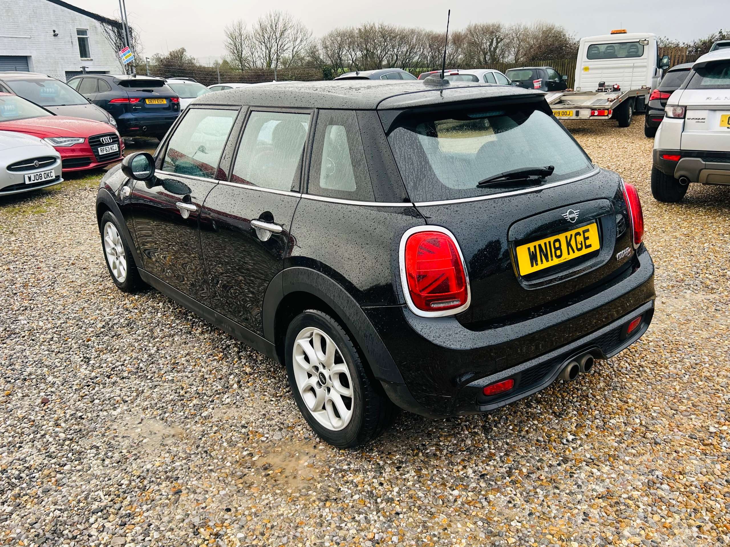 2018 MINI HATCH 2018 MINI HATCH