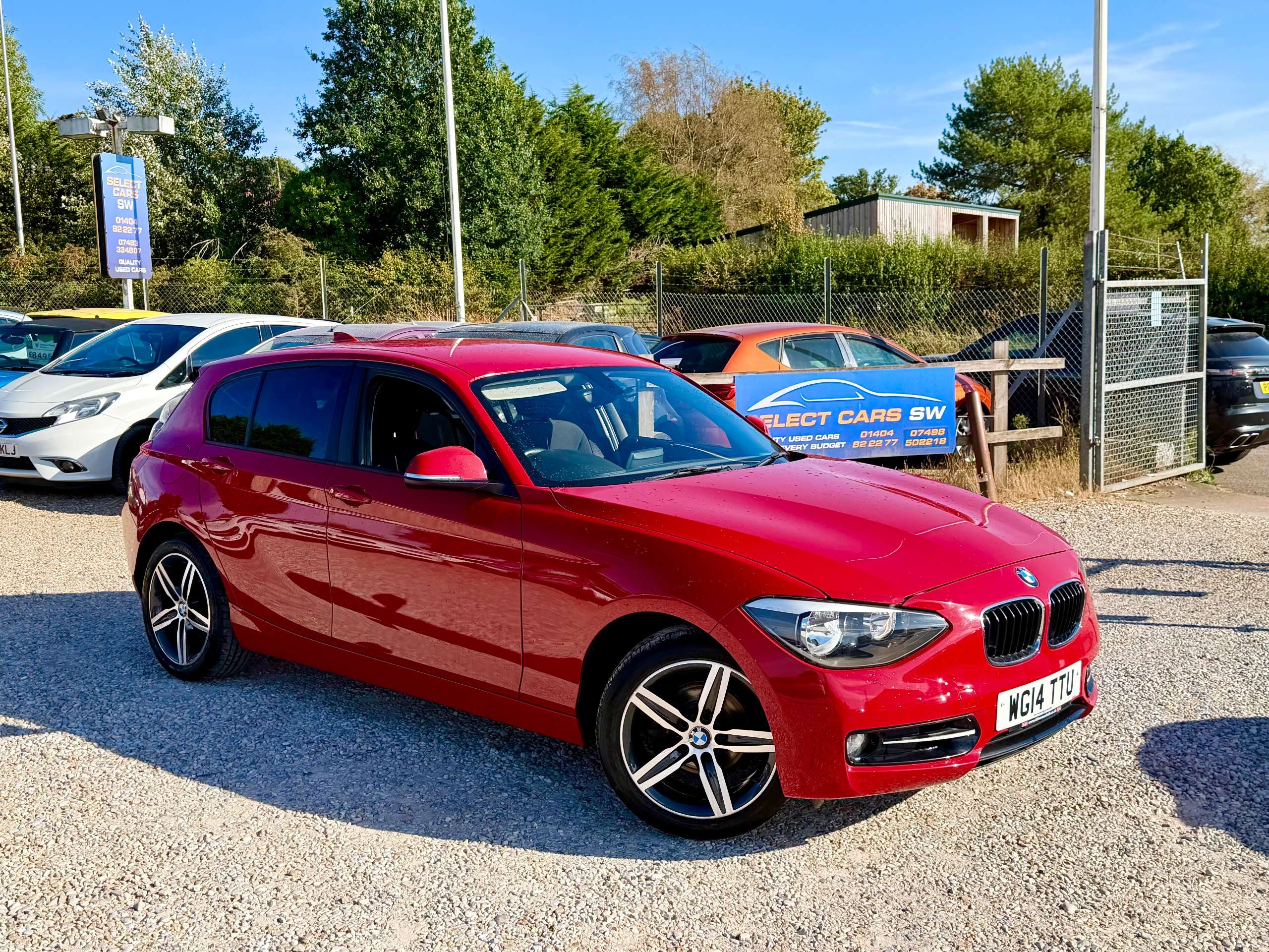 A 2014 BMW 1 SERIES 2.0 116d Sport Hatchback 5dr Diesel Manual Euro 5 (s/s) (116 ps) A 2014 BMW 1 SERIES 2.0 116d Sport Hatchback 5dr Diesel Manual Euro 5 (s/s) (116 ps)