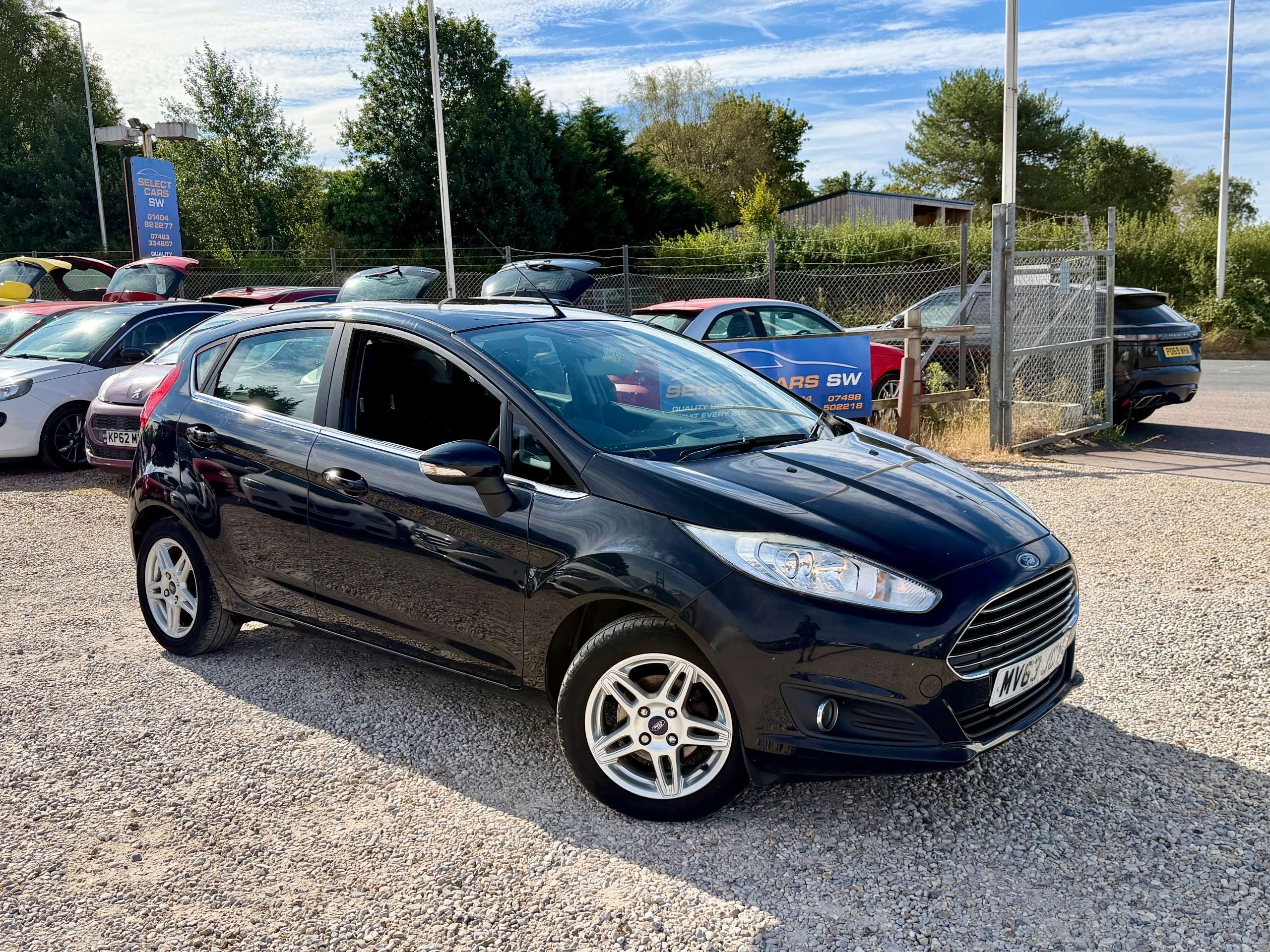 A 2013 FORD FIESTA 1.5 TDCi Zetec Hatchback 5dr Diesel Manual Euro 5 (75 ps) A 2013 FORD FIESTA 1.5 TDCi Zetec Hatchback 5dr Diesel Manual Euro 5 (75 ps)