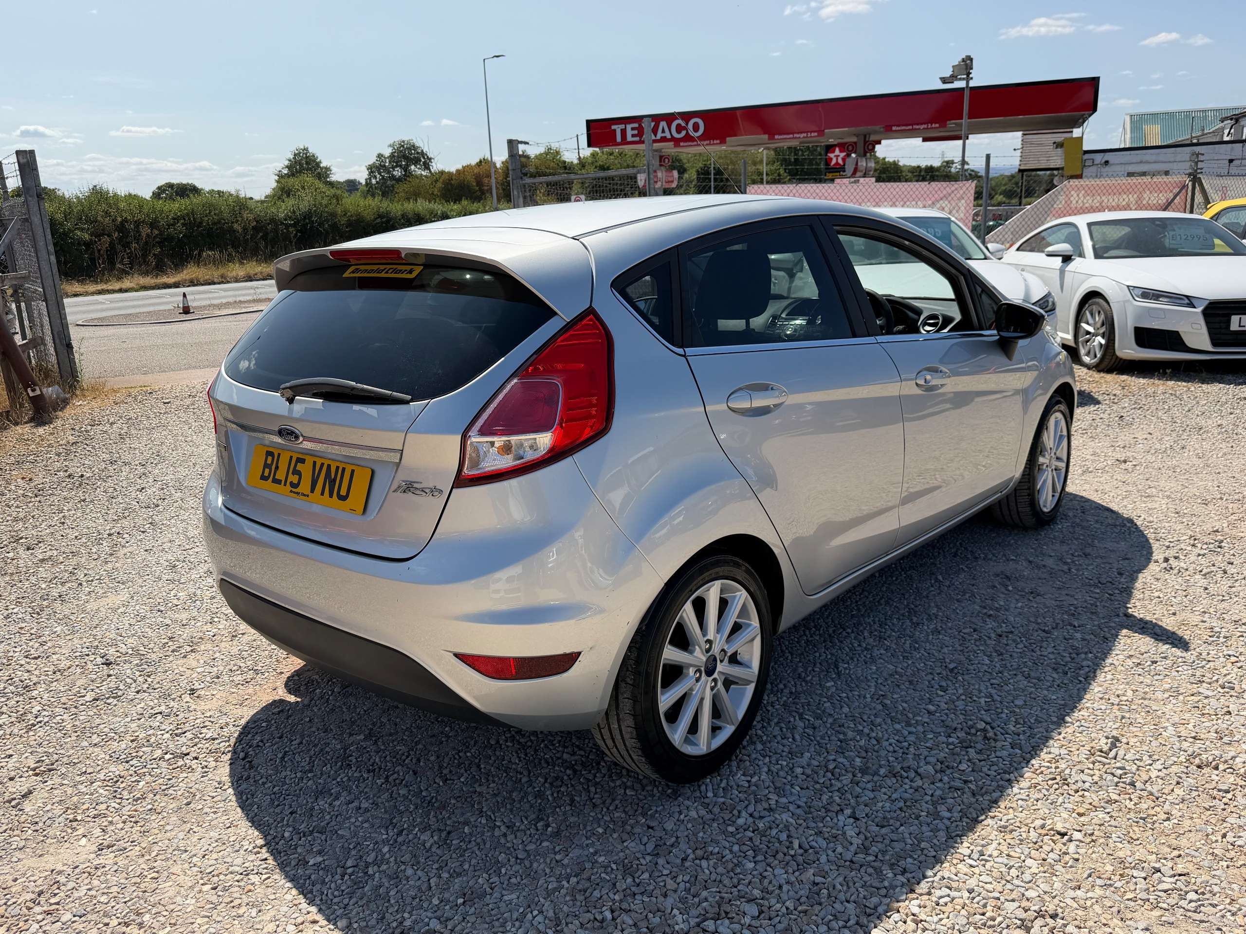 2015 FORD FIESTA 2015 FORD FIESTA