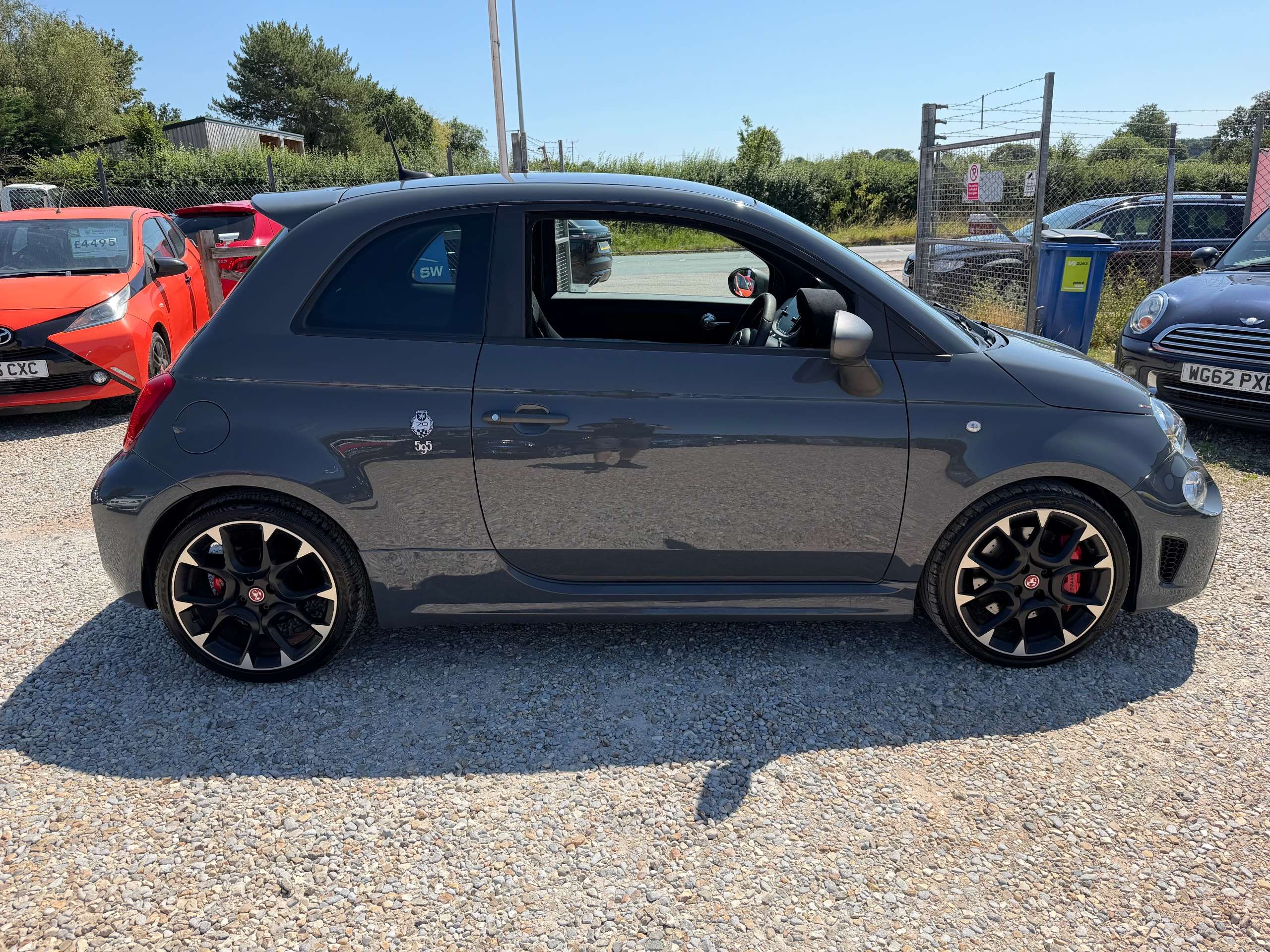 2019 ABARTH 595 2019 ABARTH 595