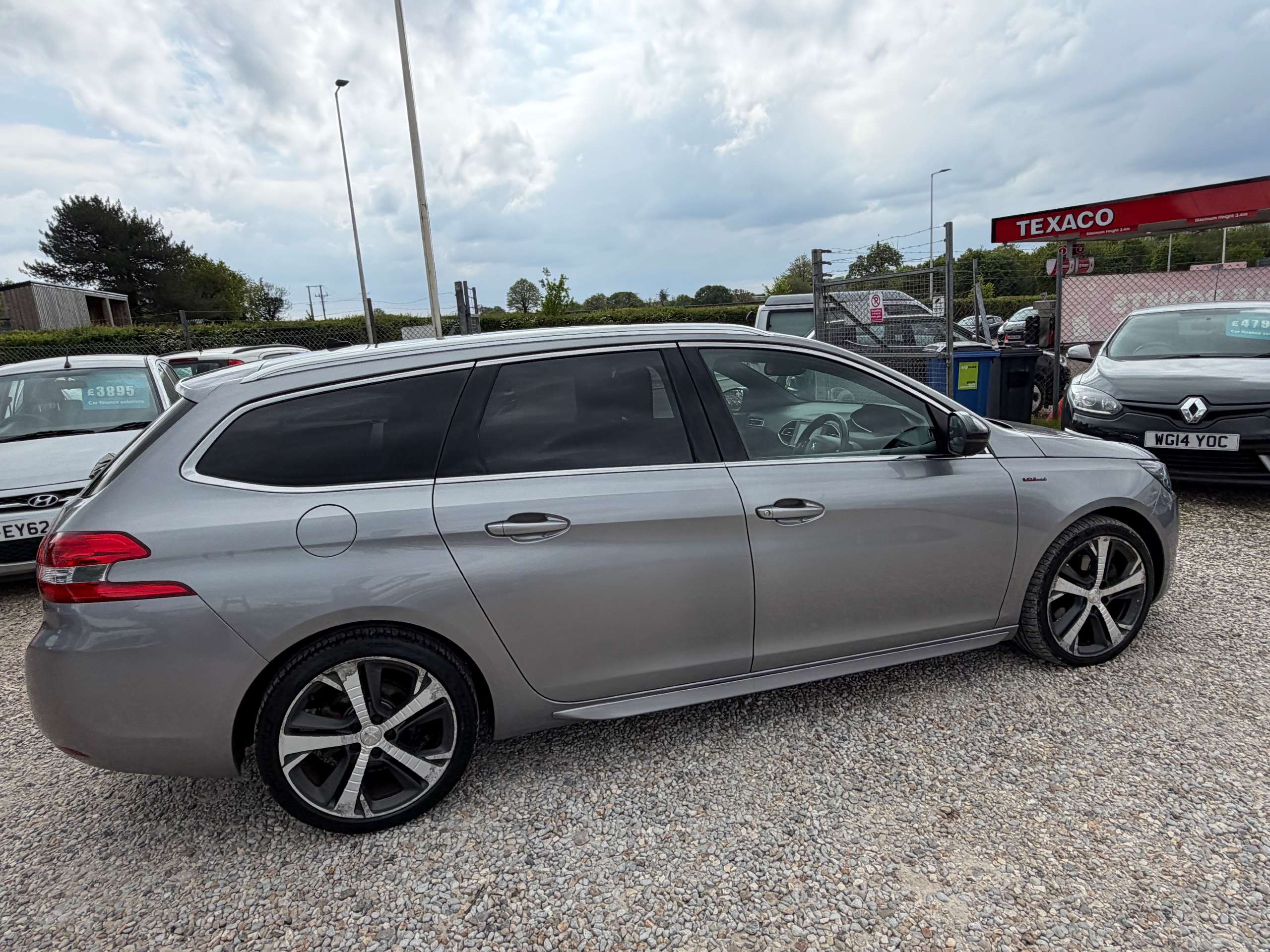2016 PEUGEOT 308 SW 2016 PEUGEOT 308 SW