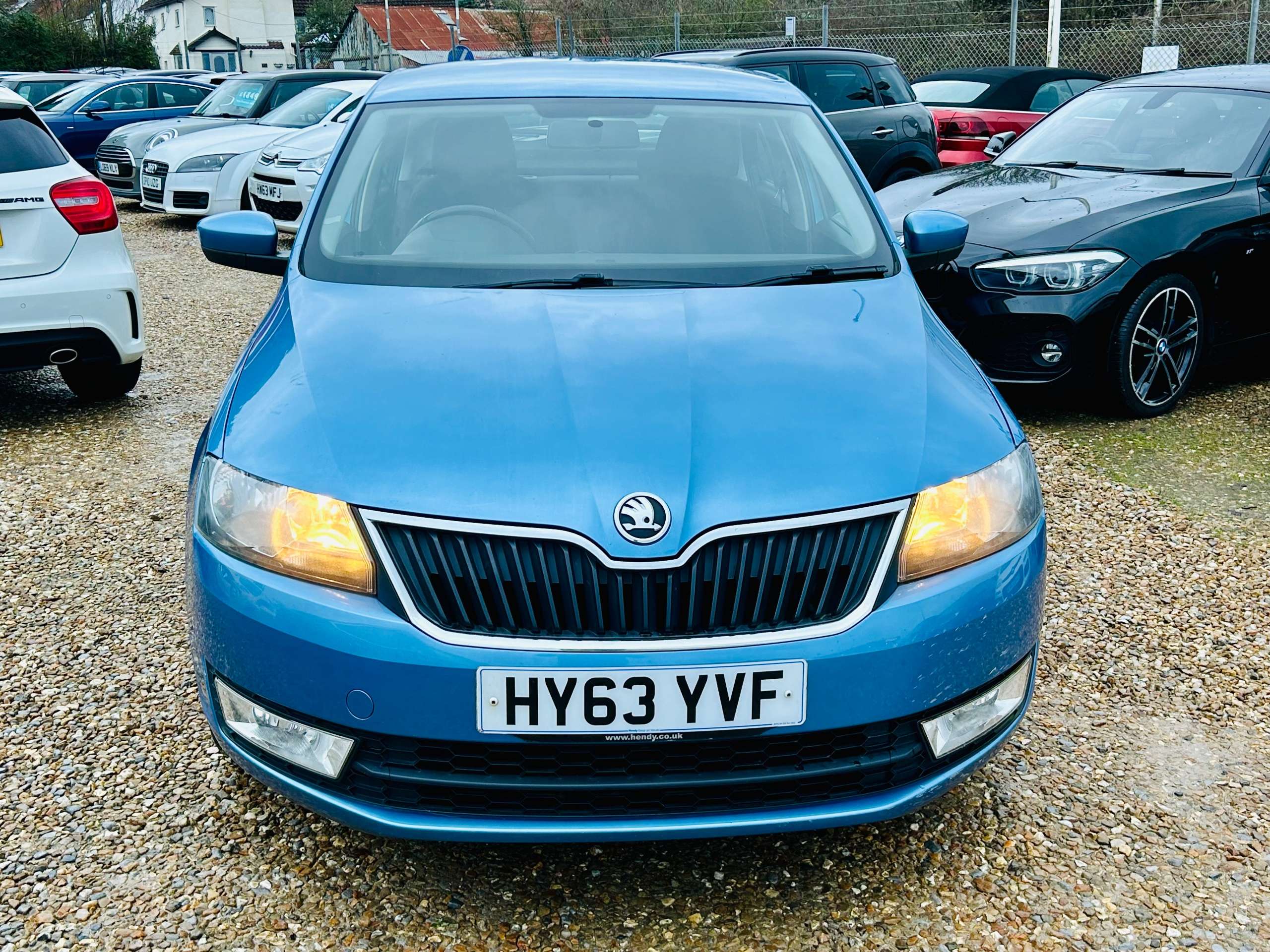 A 2013 SKODA RAPID 1.6 TDI Elegance Hatchback 5dr Diesel Manual Euro 5 (105 ps) A 2013 SKODA RAPID 1.6 TDI Elegance Hatchback 5dr Diesel Manual Euro 5 (105 ps)