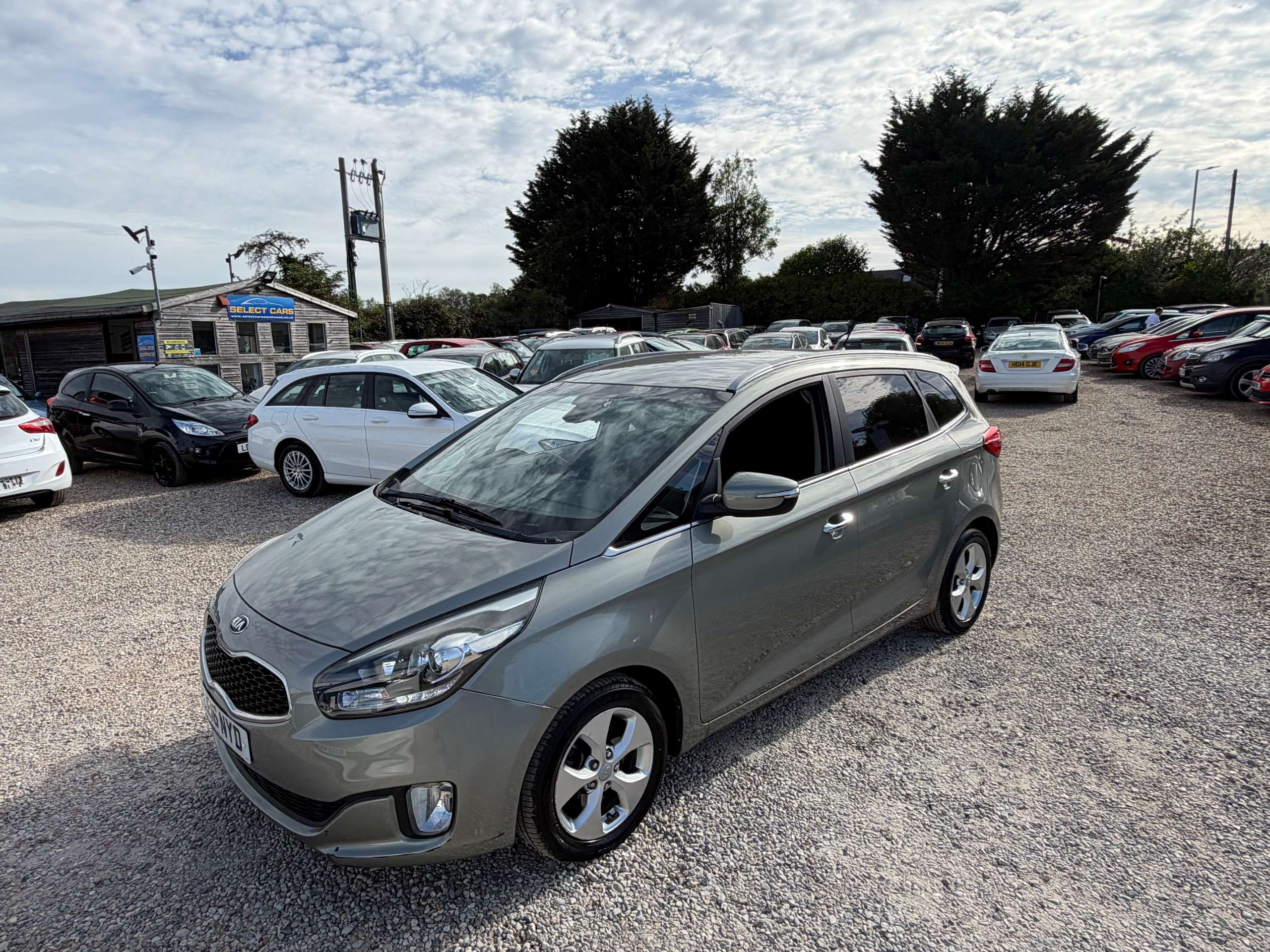 2016 KIA CARENS 2016 KIA CARENS