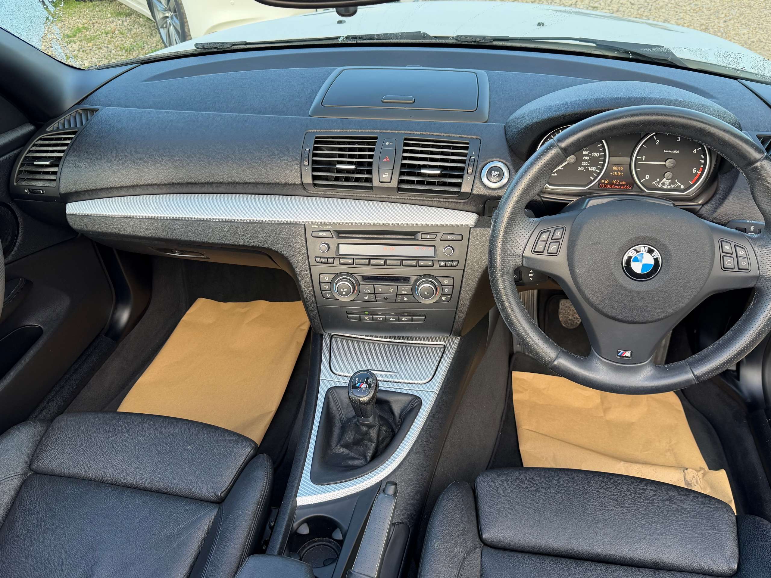 2011 BMW 1 SERIES 2011 BMW 1 SERIES