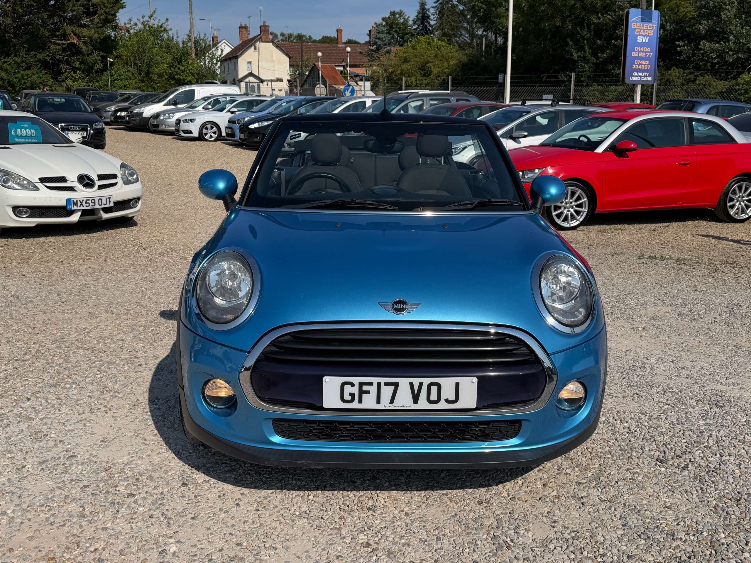A 2017 MINI CONVERTIBLE 1.5 Cooper Convertible 2dr Petrol Manual Euro 6 (s/s) (136 ps) A 2017 MINI CONVERTIBLE 1.5 Cooper Convertible 2dr Petrol Manual Euro 6 (s/s) (136 ps)