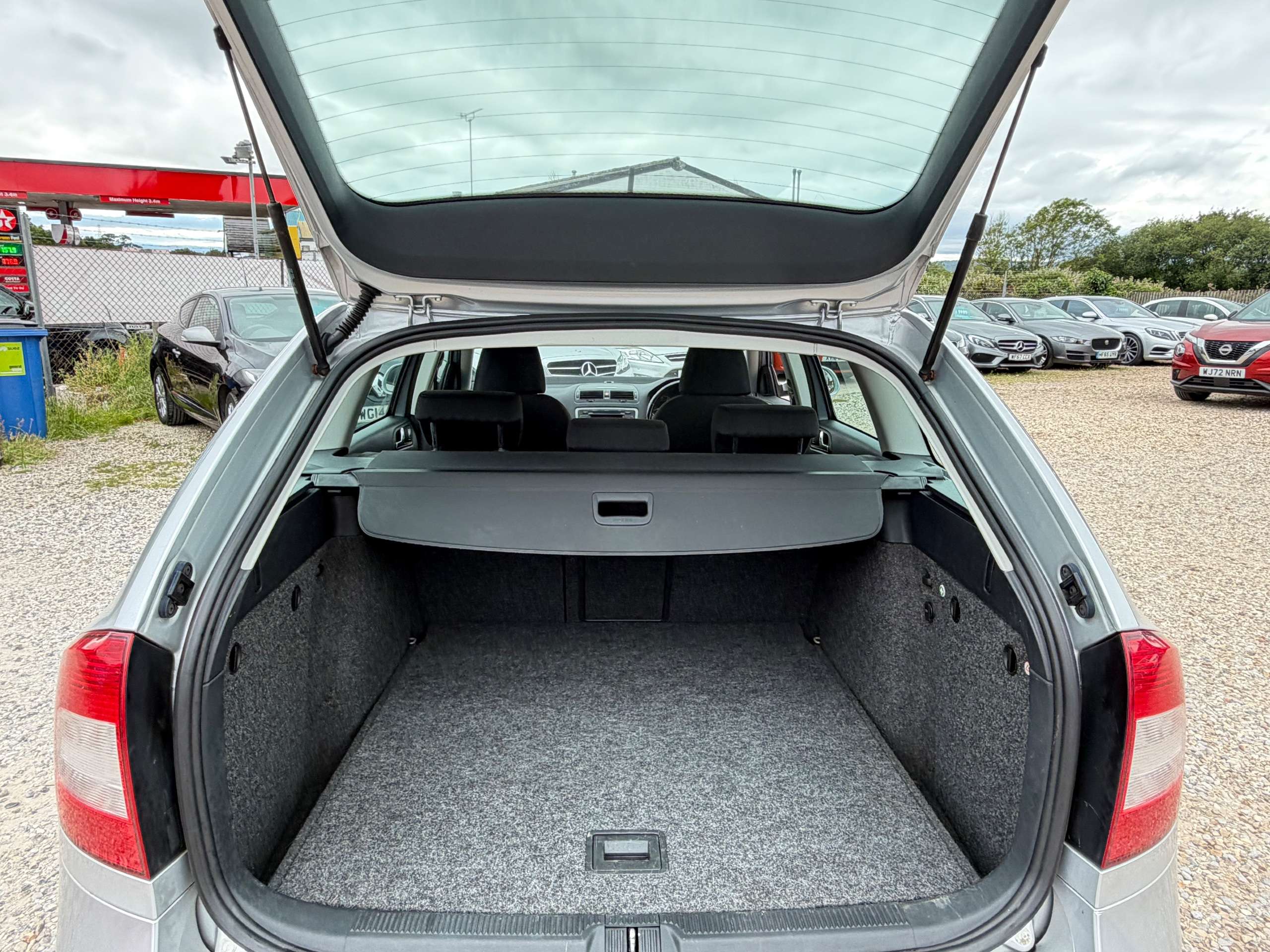2011 SKODA OCTAVIA 2011 SKODA OCTAVIA
