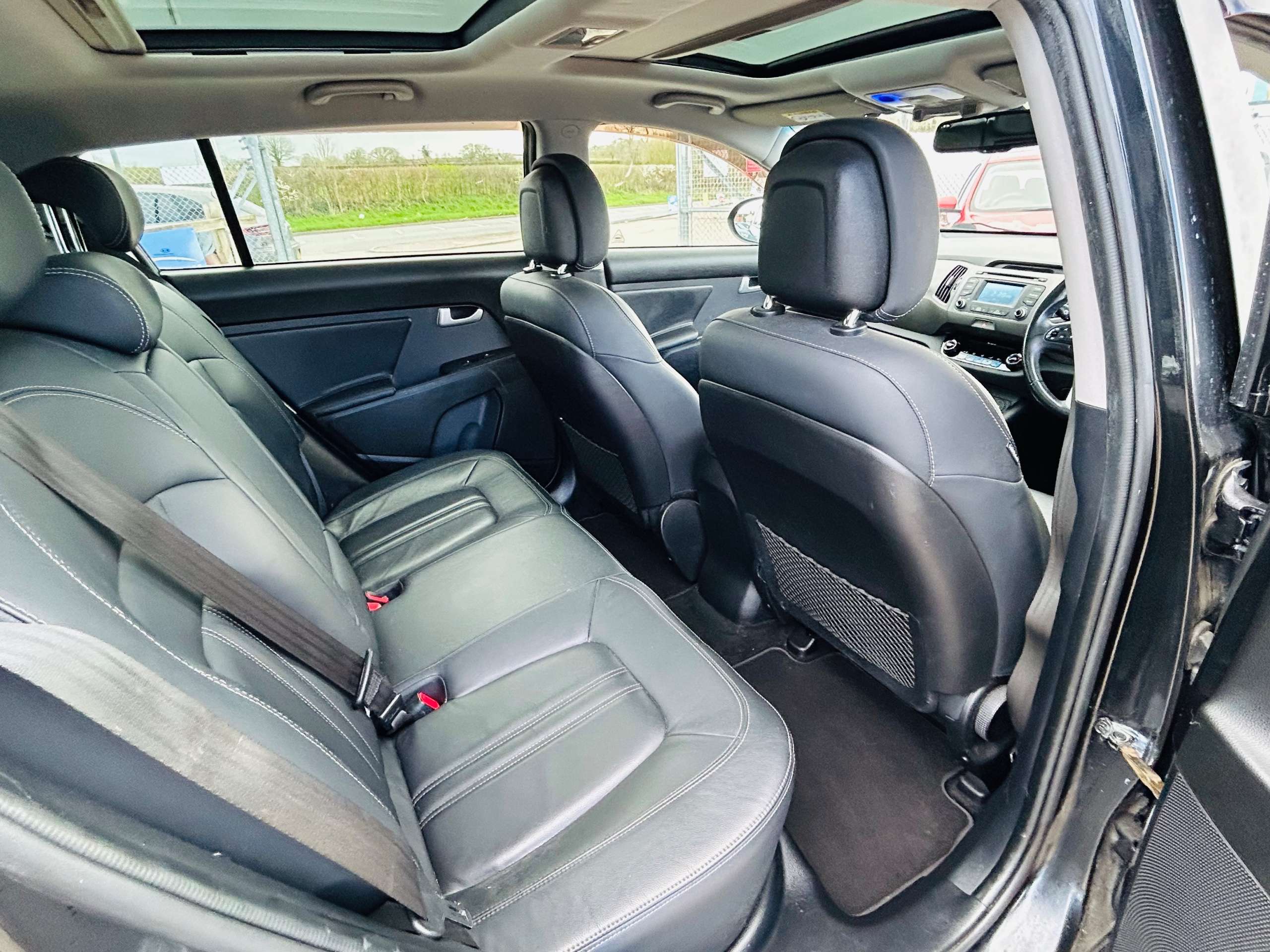 2014 KIA SPORTAGE 2014 KIA SPORTAGE