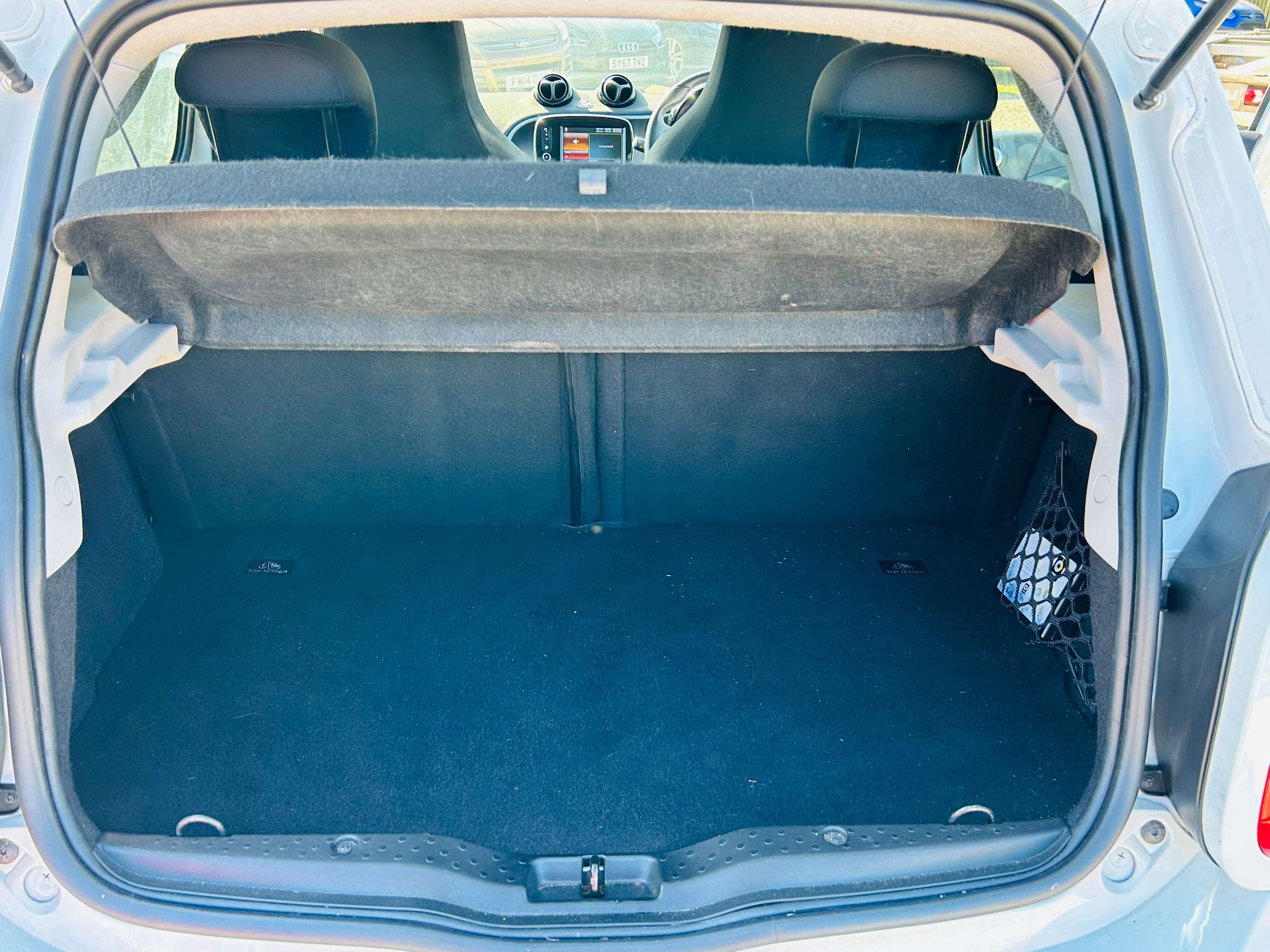 2019 SMART FORFOUR 2019 SMART FORFOUR