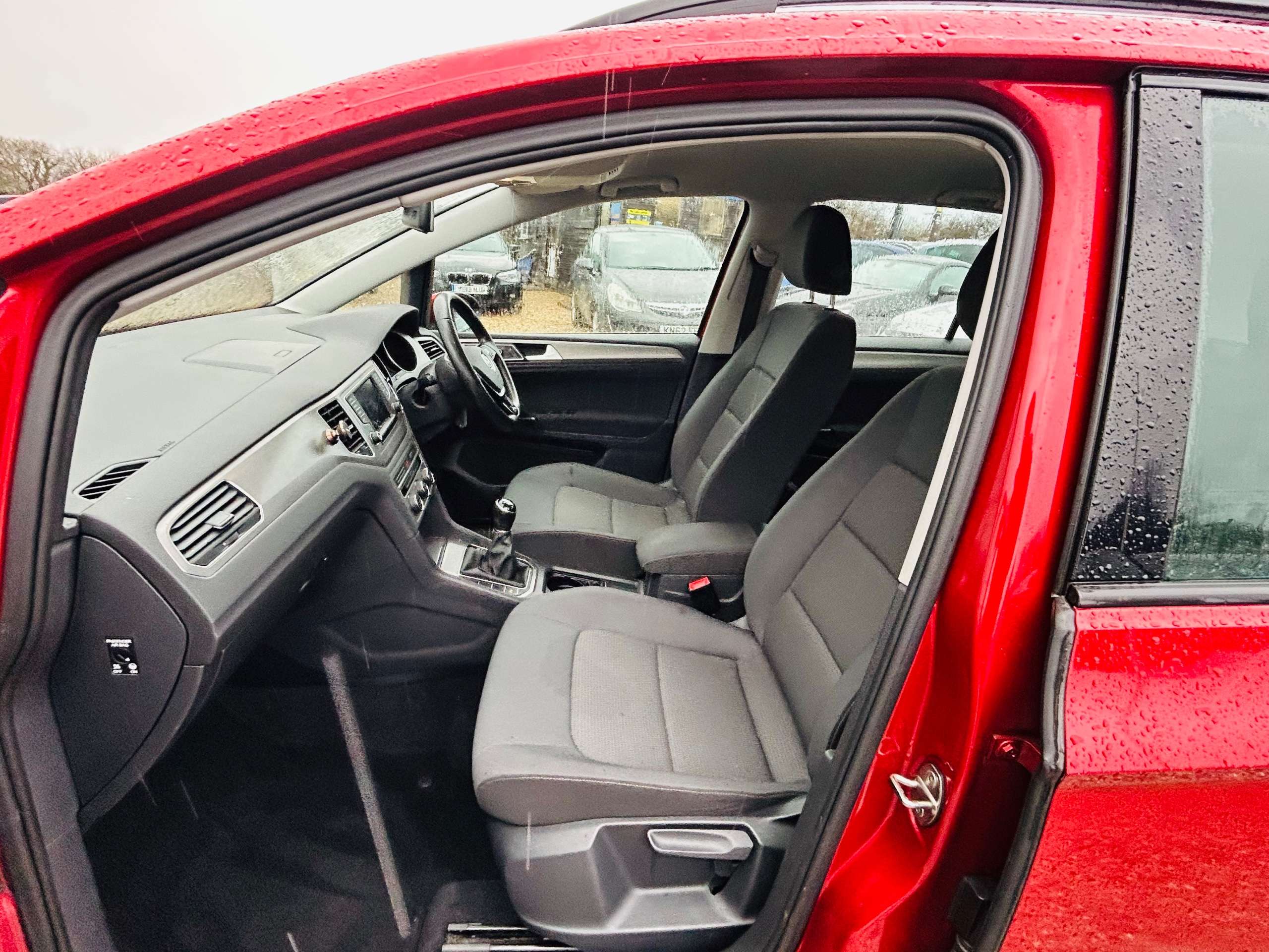 2016 VOLKSWAGEN GOLF SV 2016 VOLKSWAGEN GOLF SV