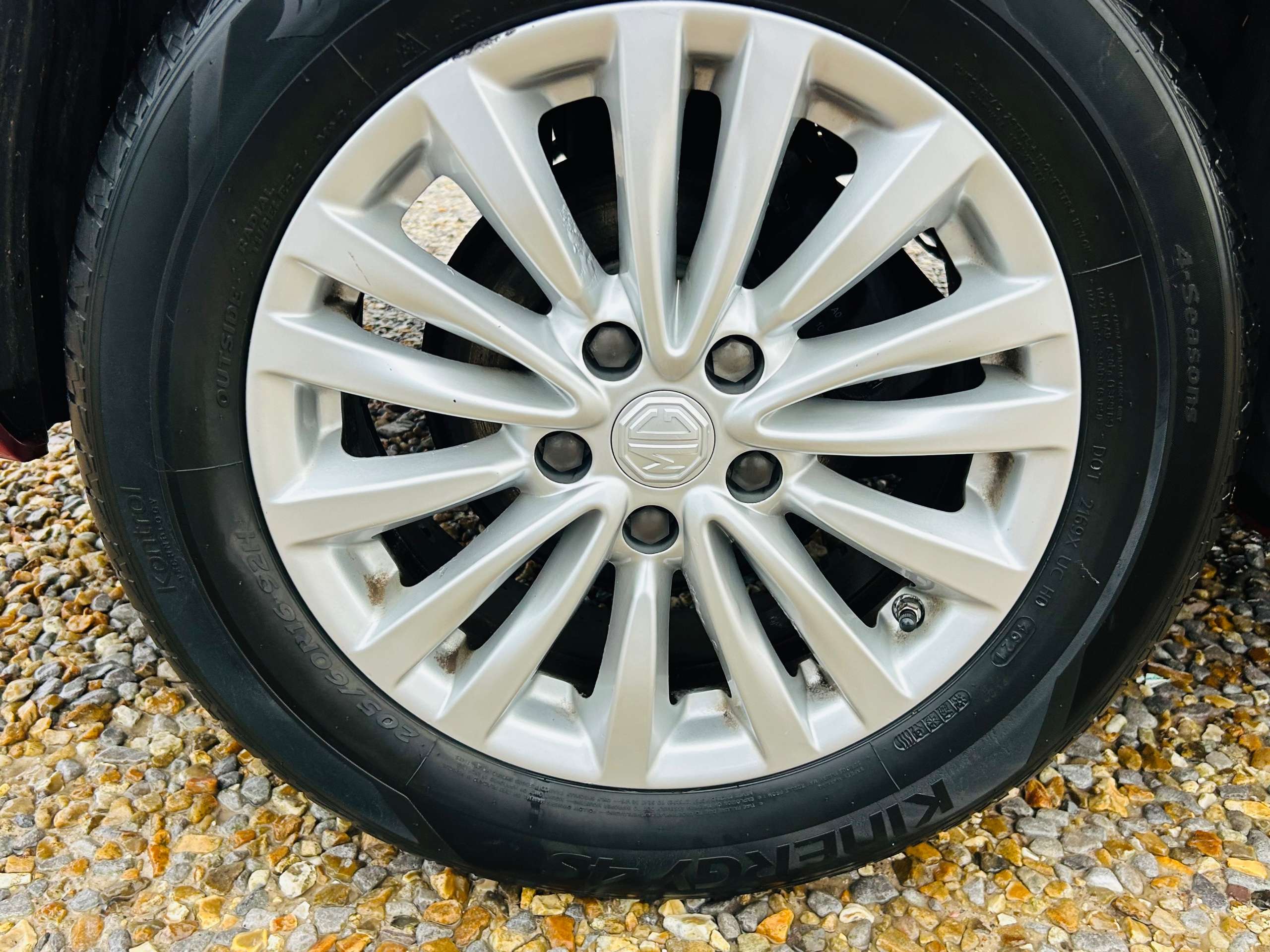 A 2020 MG MG5 52.5kWh Exclusive Estate 5dr Electric Auto (156 ps) A 2020 MG MG5 52.5kWh Exclusive Estate 5dr Electric Auto (156 ps)