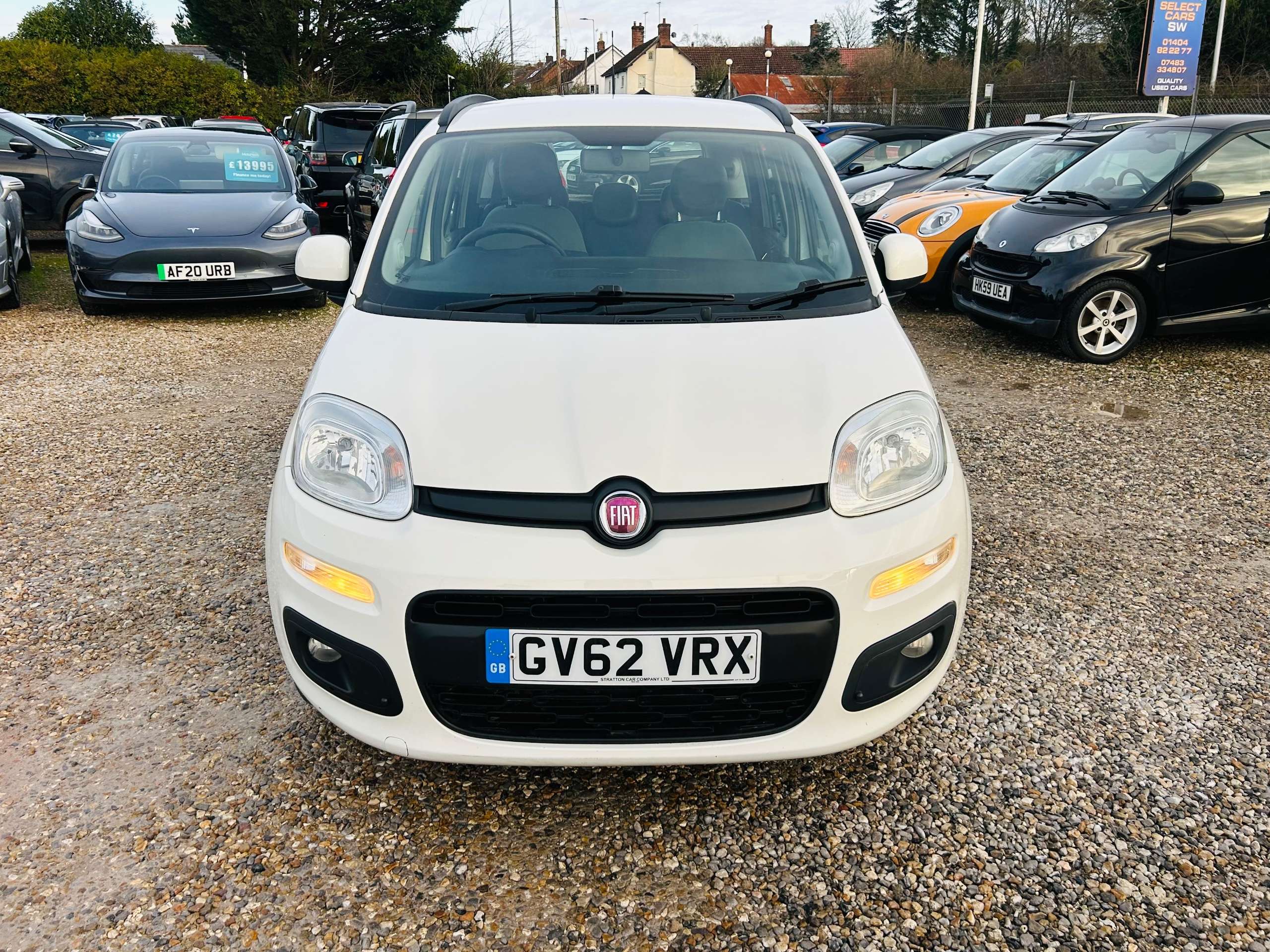 A 2012 FIAT PANDA 0.9 TwinAir Lounge Hatchback 5dr Petrol Manual Euro 5 (s/s) (85 bhp) A 2012 FIAT PANDA 0.9 TwinAir Lounge Hatchback 5dr Petrol Manual Euro 5 (s/s) (85 bhp)