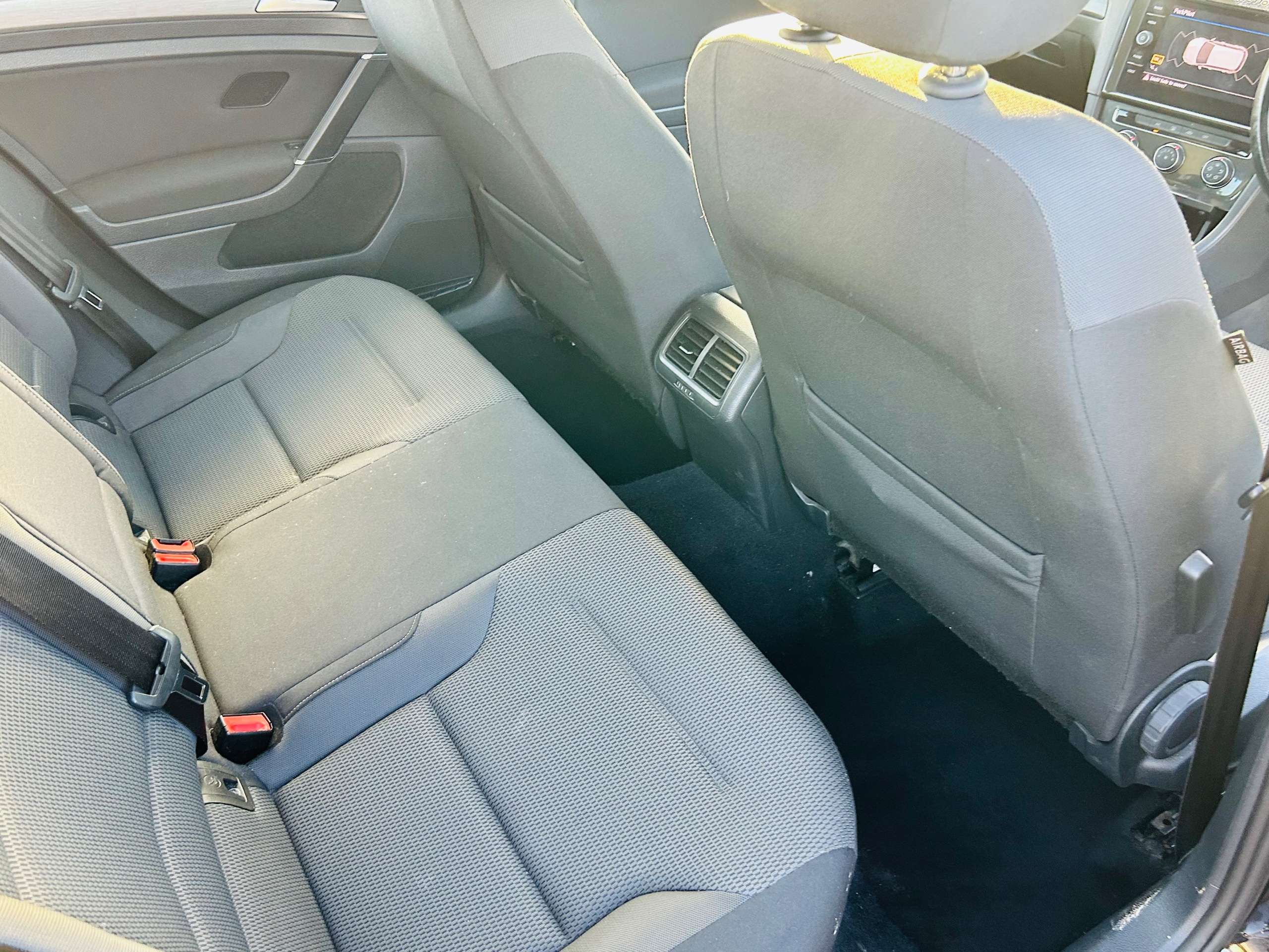 2017 VOLKSWAGEN GOLF 2017 VOLKSWAGEN GOLF