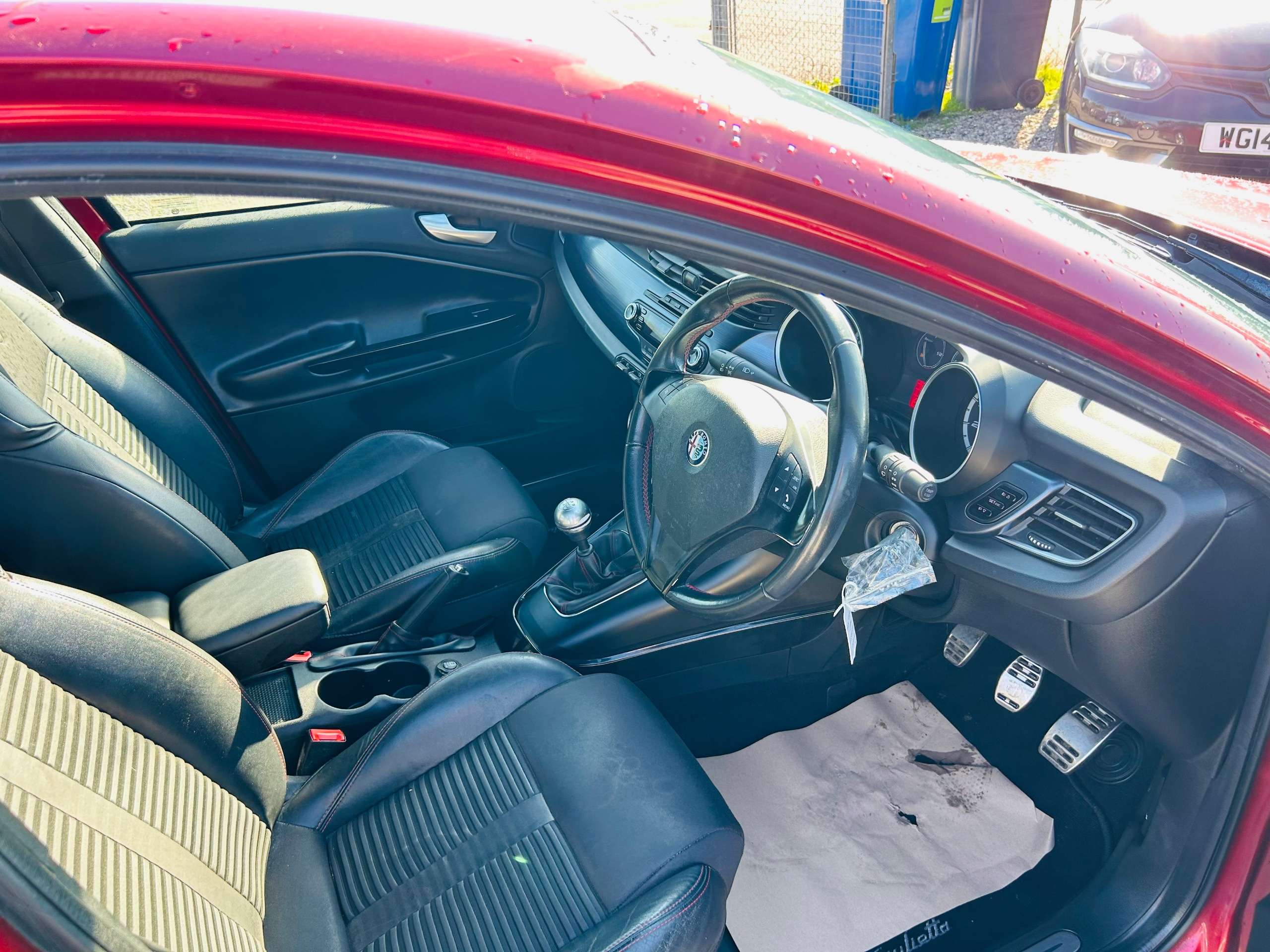 A 2010 ALFA ROMEO GIULIETTA 1.4 TB MultiAir Veloce Hatchback 5dr Petrol Manual Euro 5 (s/s) (170 bhp) A 2010 ALFA ROMEO GIULIETTA 1.4 TB MultiAir Veloce Hatchback 5dr Petrol Manual Euro 5 (s/s) (170 bhp)