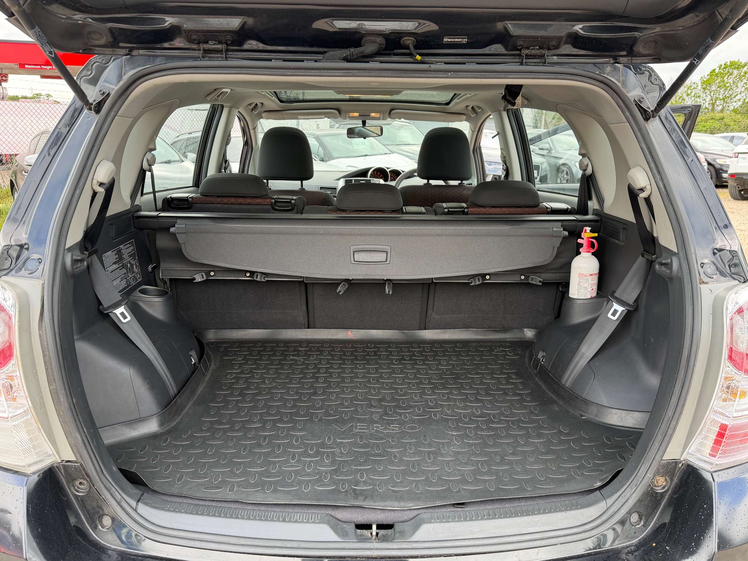 2010 TOYOTA VERSO 2010 TOYOTA VERSO