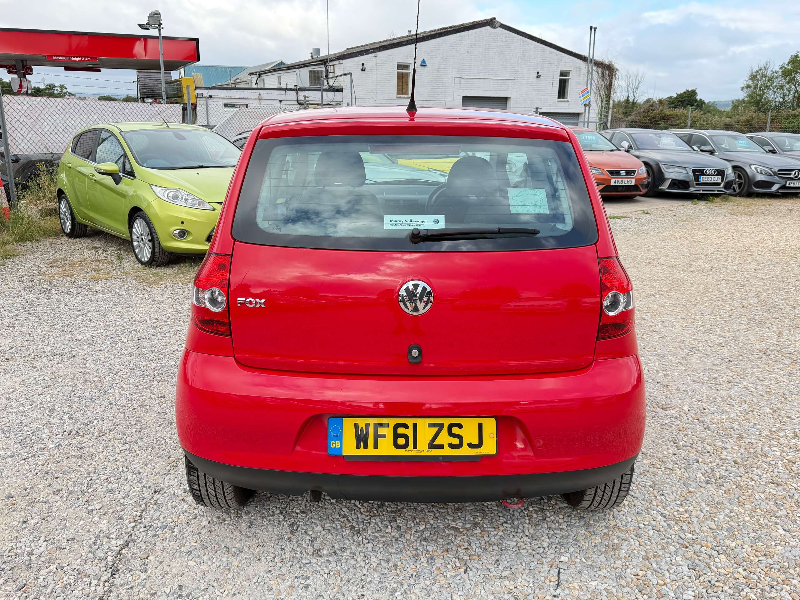 2011 VOLKSWAGEN FOX 2011 VOLKSWAGEN FOX