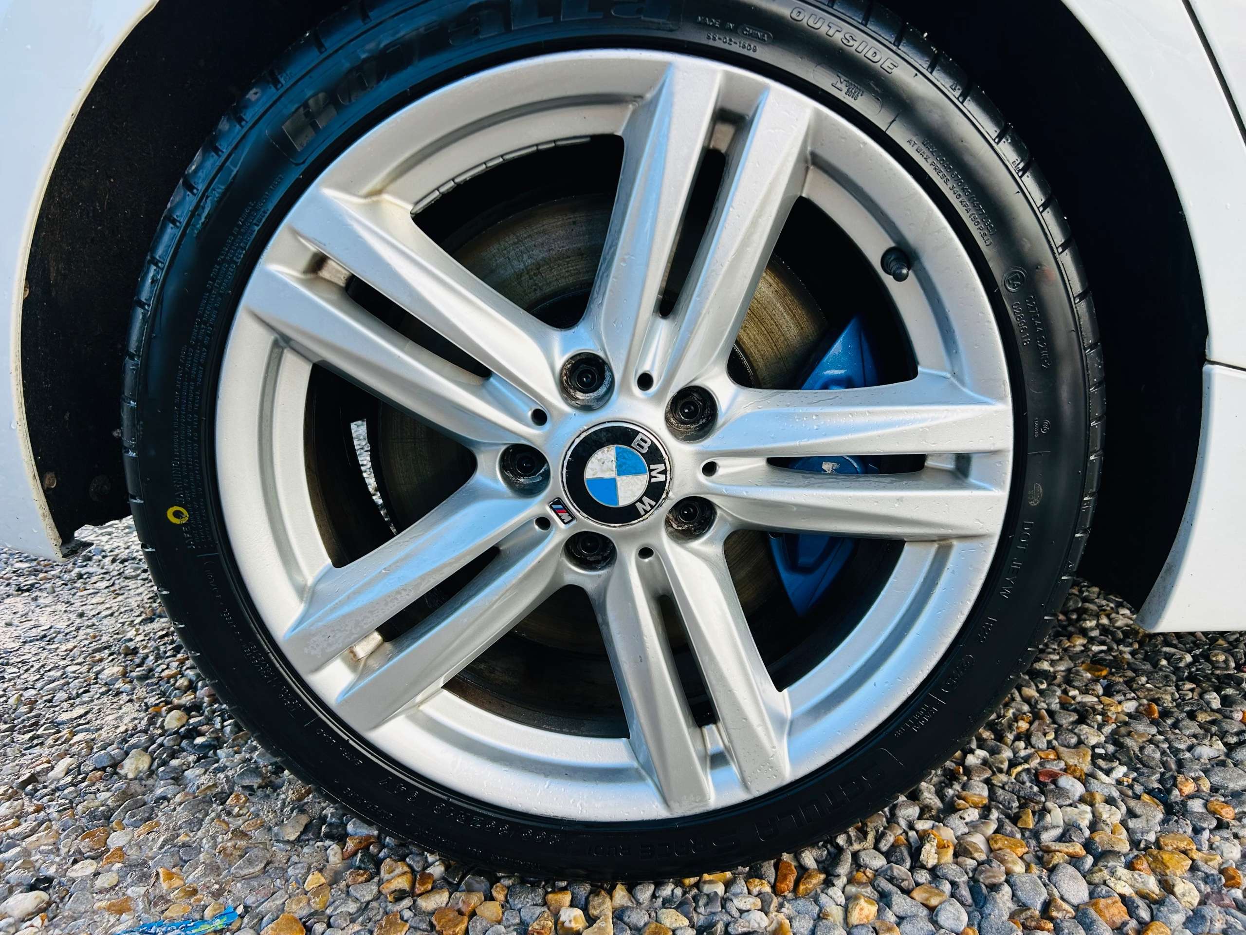 A 2014 BMW 1 SERIES 2.0 125d M Sport Hatchback 5dr Diesel Manual Euro 5 (s/s) (218 ps) A 2014 BMW 1 SERIES 2.0 125d M Sport Hatchback 5dr Diesel Manual Euro 5 (s/s) (218 ps)