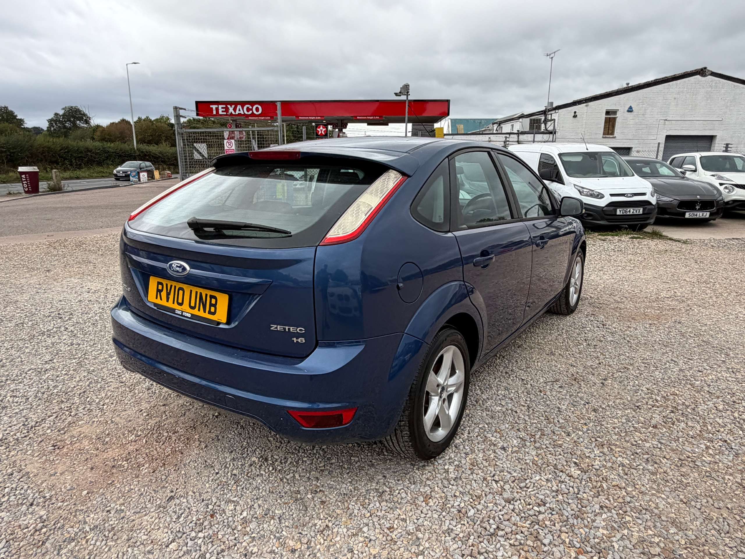 2010 FORD FOCUS 2010 FORD FOCUS