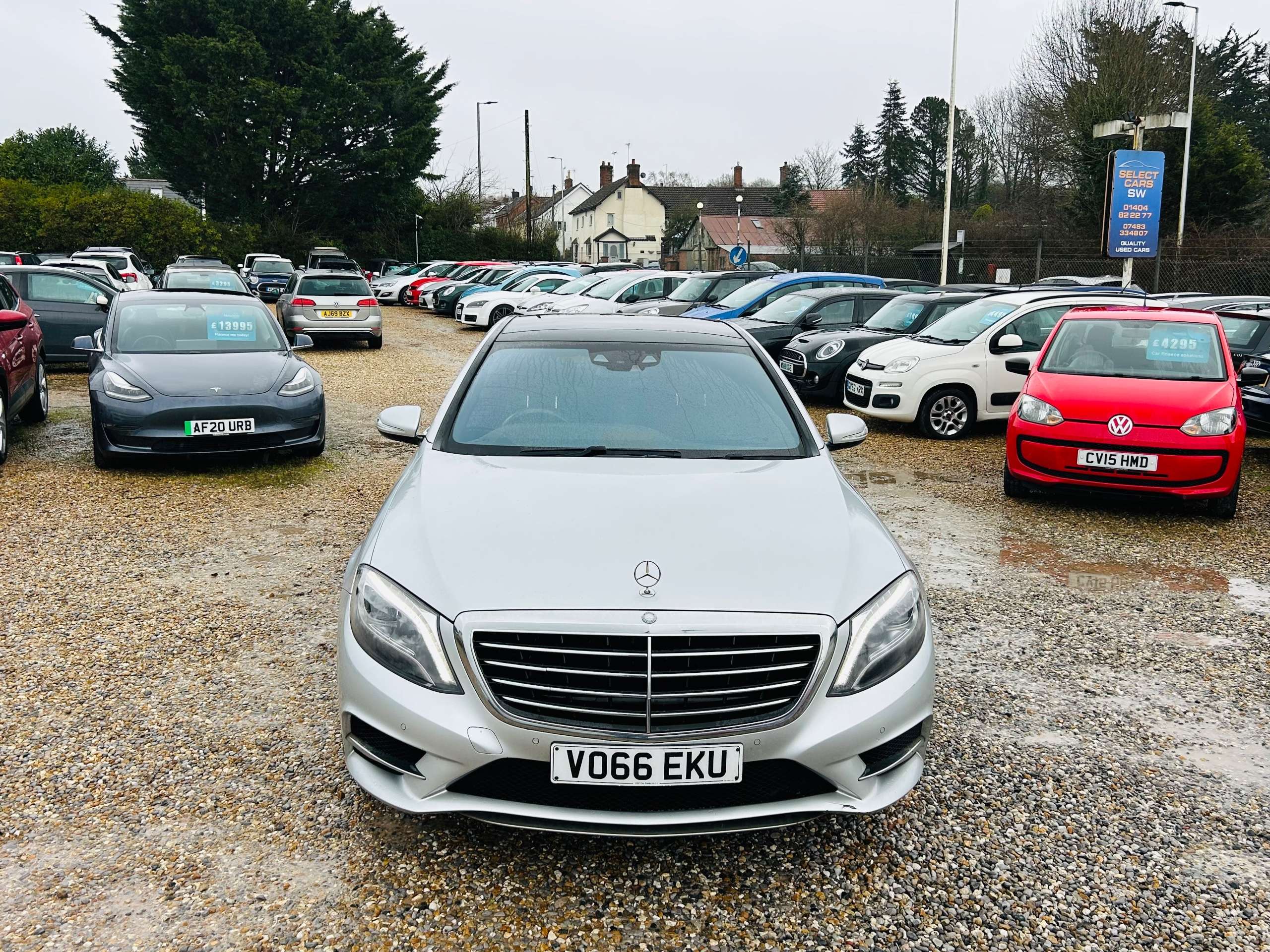 A 2016 MERCEDES-BENZ S CLASS 4.7 S500L V8 AMG Line (Executive) Saloon 4dr Petrol G-Tronic+ Euro 6 (s/s) (455 ps) A 2016 MERCEDES-BENZ S CLASS 4.7 S500L V8 AMG Line (Executive) Saloon 4dr Petrol G-Tronic+ Euro 6 (s/s) (455 ps)