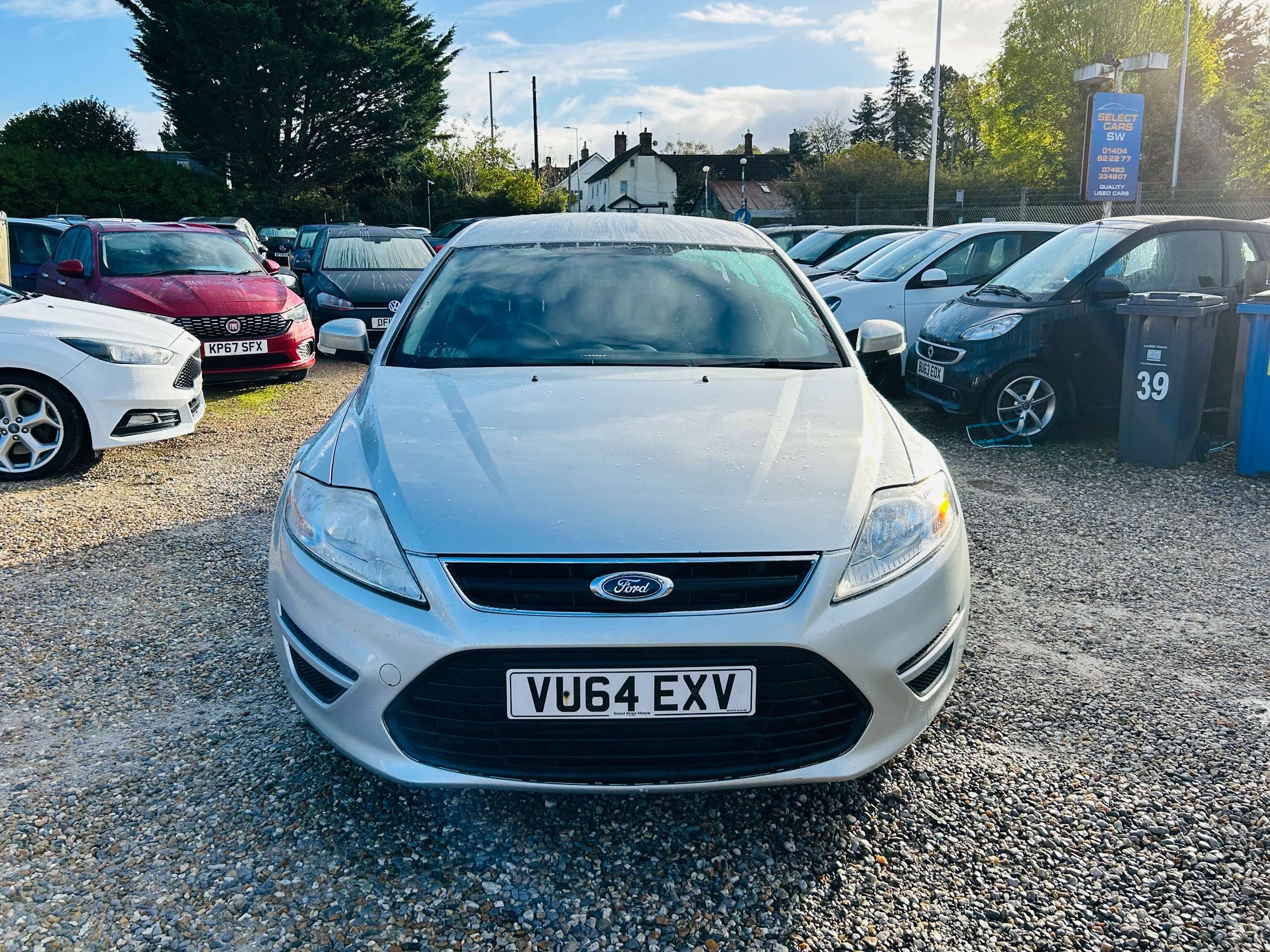 A 2014 FORD MONDEO 1.6 TDCi ECOnetic Edge Estate 5dr Diesel Manual Euro 5 (s/s) (115 ps) A 2014 FORD MONDEO 1.6 TDCi ECOnetic Edge Estate 5dr Diesel Manual Euro 5 (s/s) (115 ps)