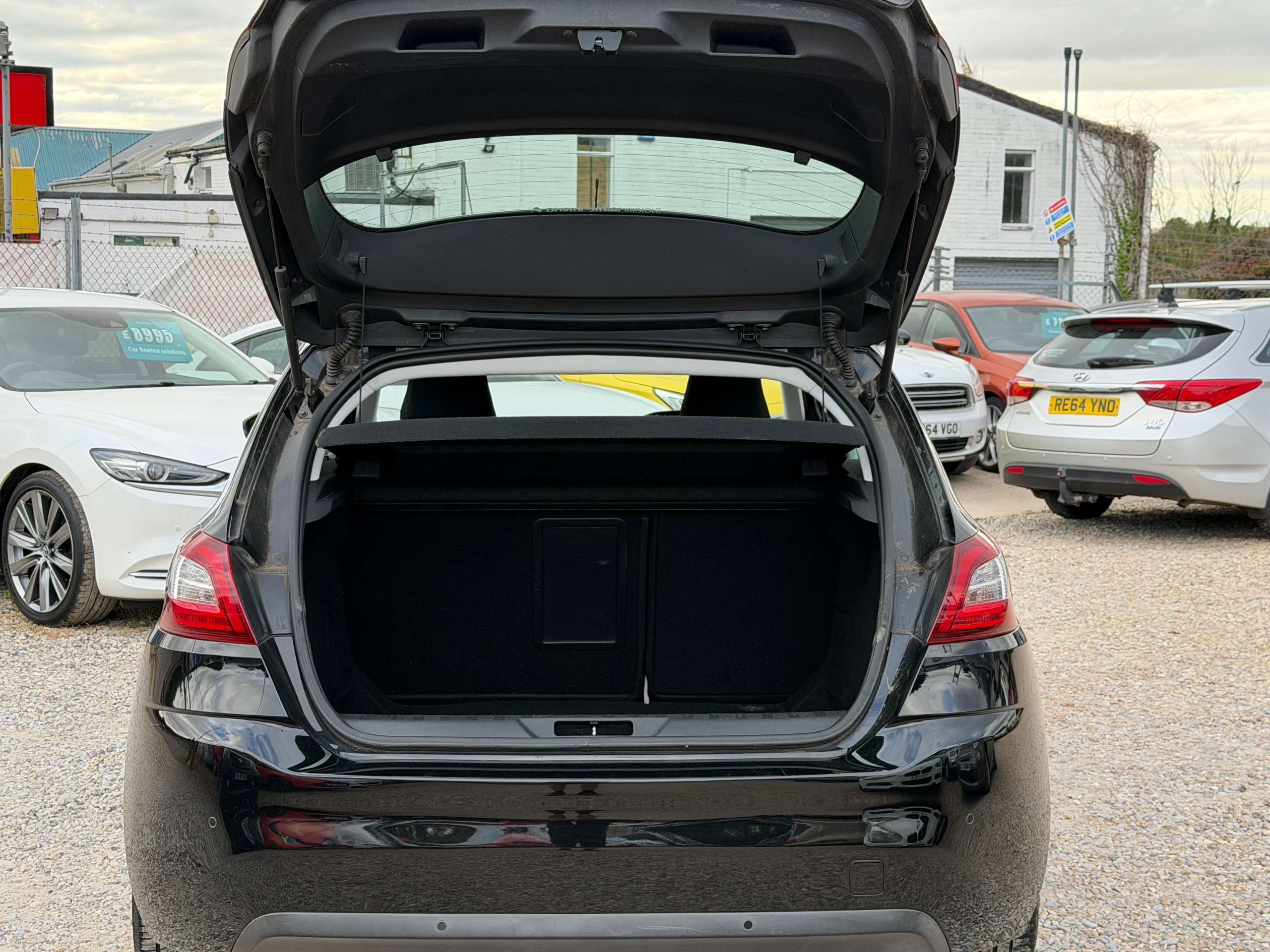 2016 PEUGEOT 308 2016 PEUGEOT 308