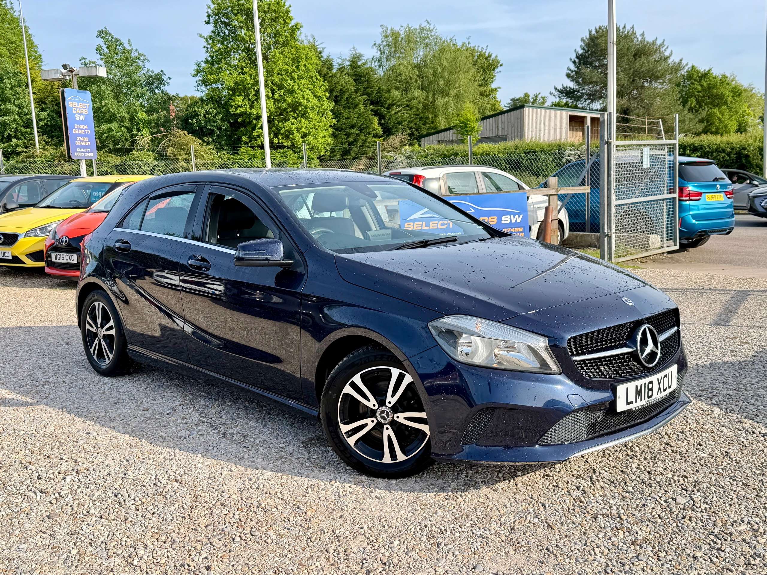A 2018 MERCEDES-BENZ A CLASS 1.5 A180d SE (Executive) Hatchback 5dr Diesel Manual Euro 6 (s/s) (109 ps) A 2018 MERCEDES-BENZ A CLASS 1.5 A180d SE (Executive) Hatchback 5dr Diesel Manual Euro 6 (s/s) (109 ps)