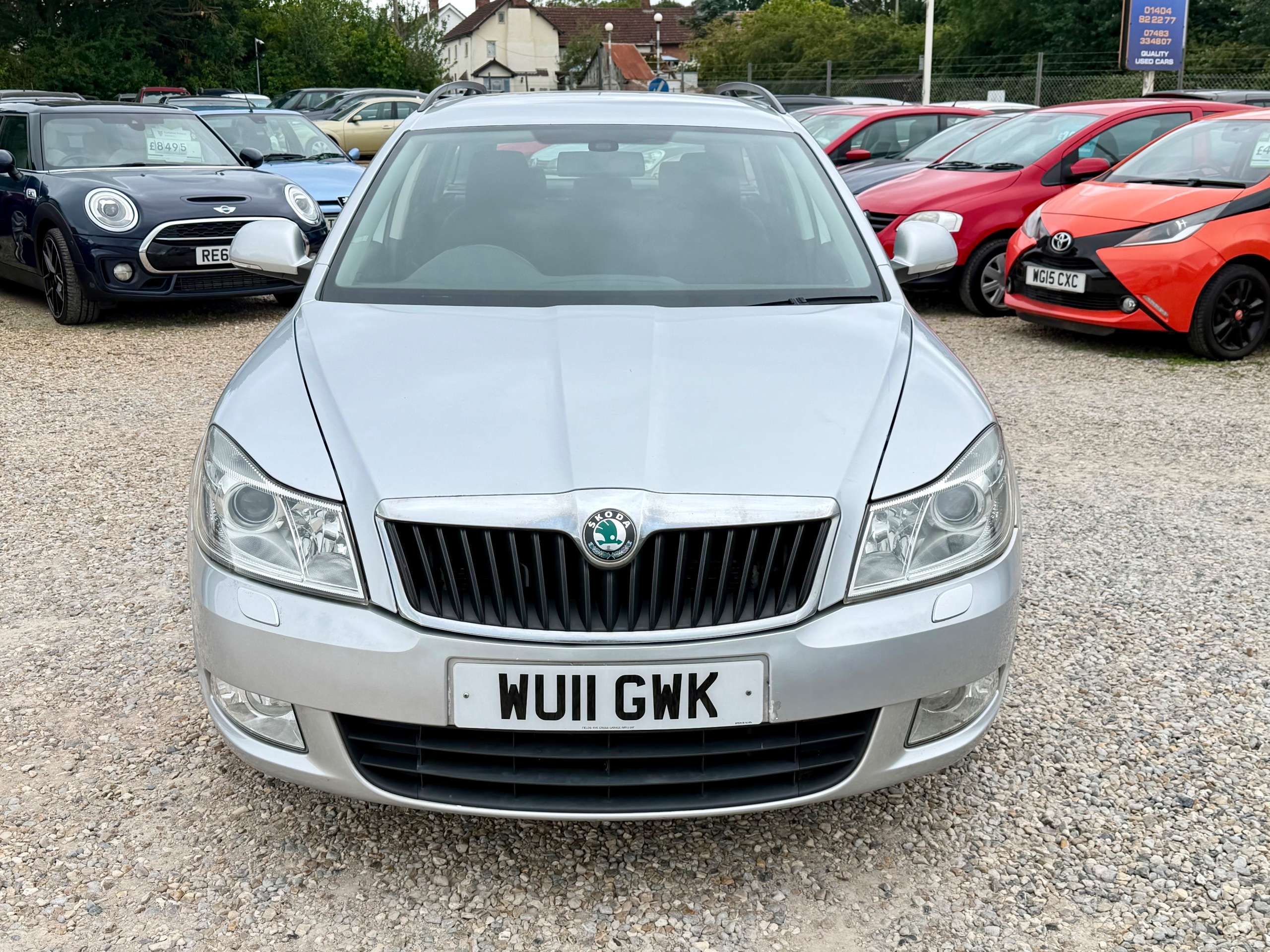 A 2011 SKODA OCTAVIA 1.4 TSI Elegance Estate 5dr Petrol Manual Euro 5 (122 ps) A 2011 SKODA OCTAVIA 1.4 TSI Elegance Estate 5dr Petrol Manual Euro 5 (122 ps)