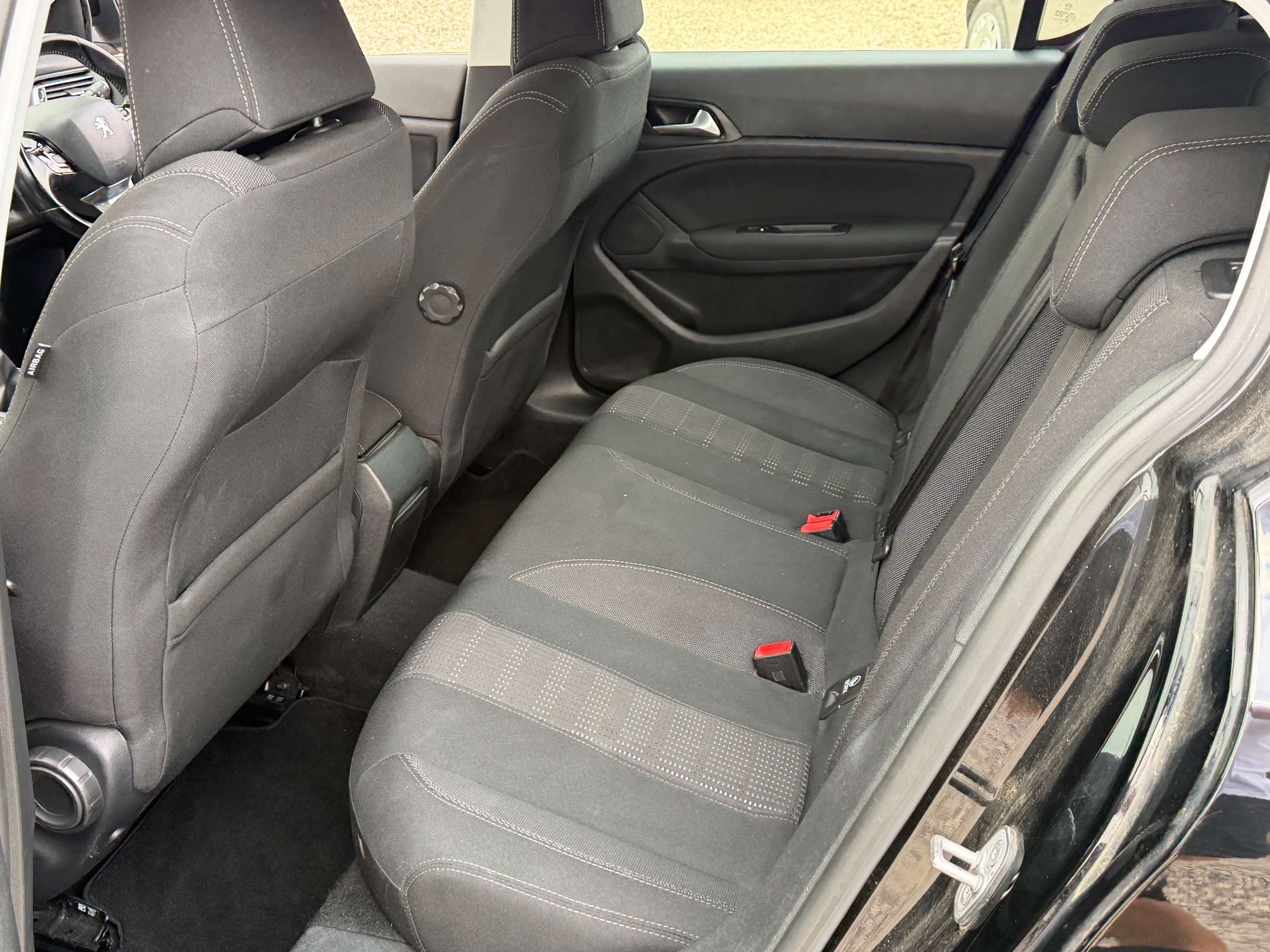 2016 PEUGEOT 308 2016 PEUGEOT 308