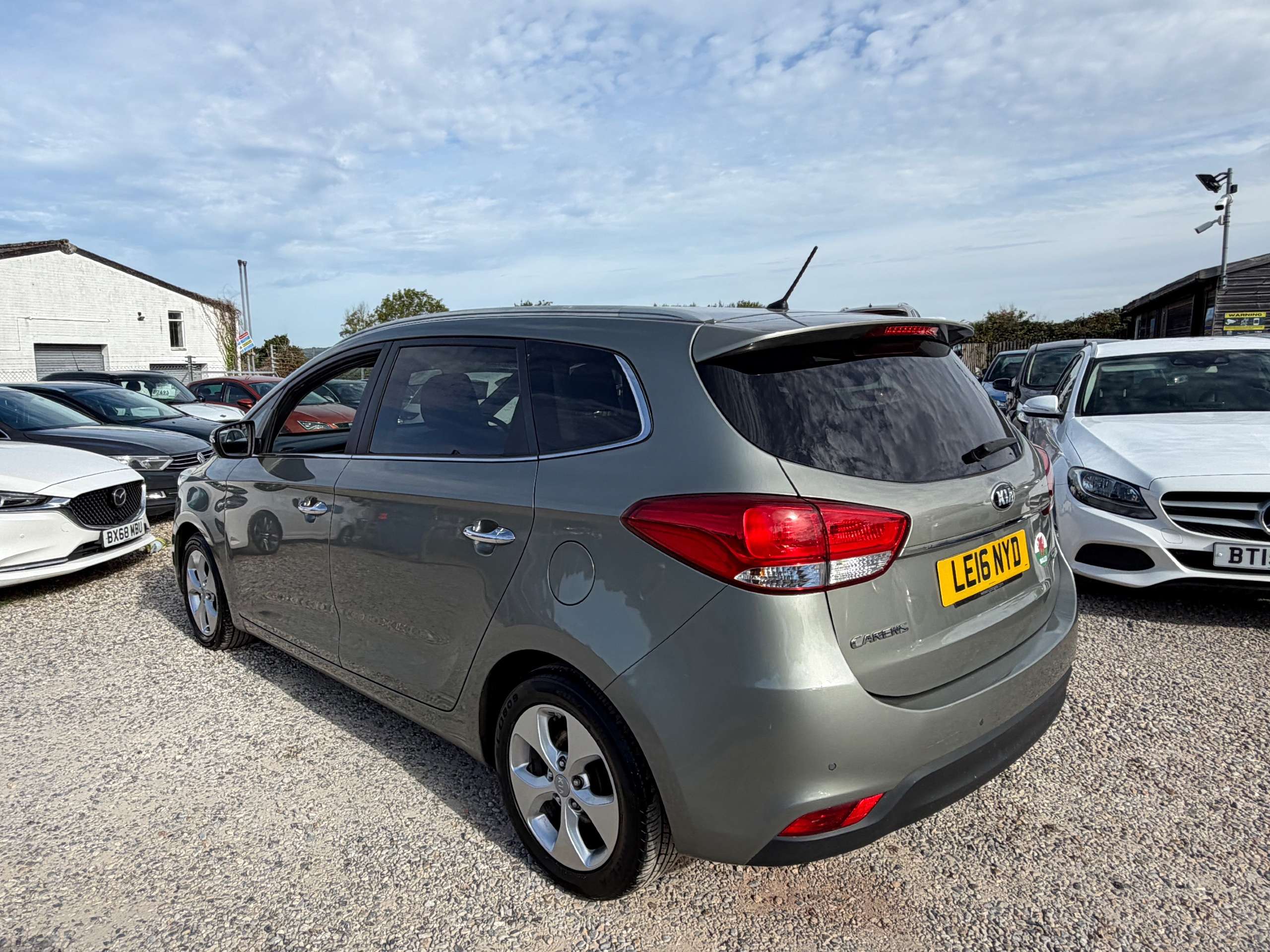 2016 KIA CARENS 2016 KIA CARENS