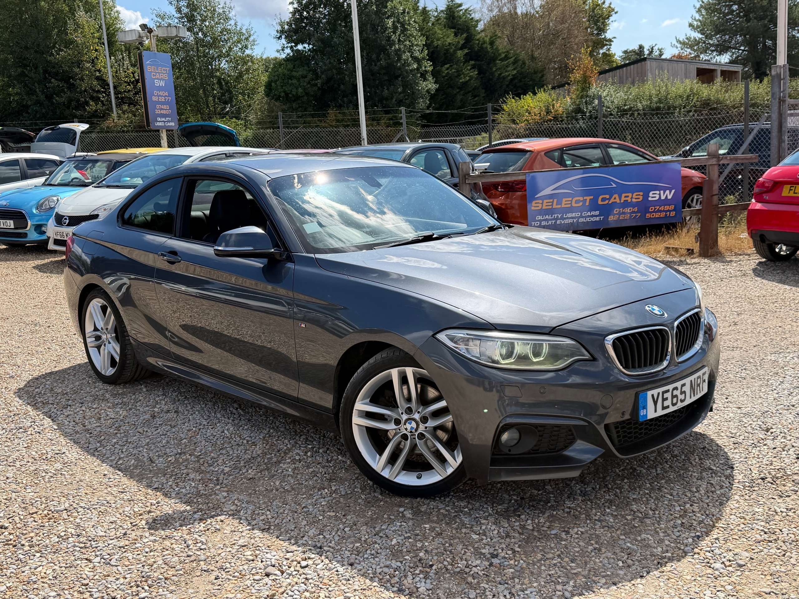 A 2015 BMW 2 SERIES 2.0 220d M Sport Coupe 2dr Diesel Manual Euro 6 (s/s) (190 ps) A 2015 BMW 2 SERIES 2.0 220d M Sport Coupe 2dr Diesel Manual Euro 6 (s/s) (190 ps)