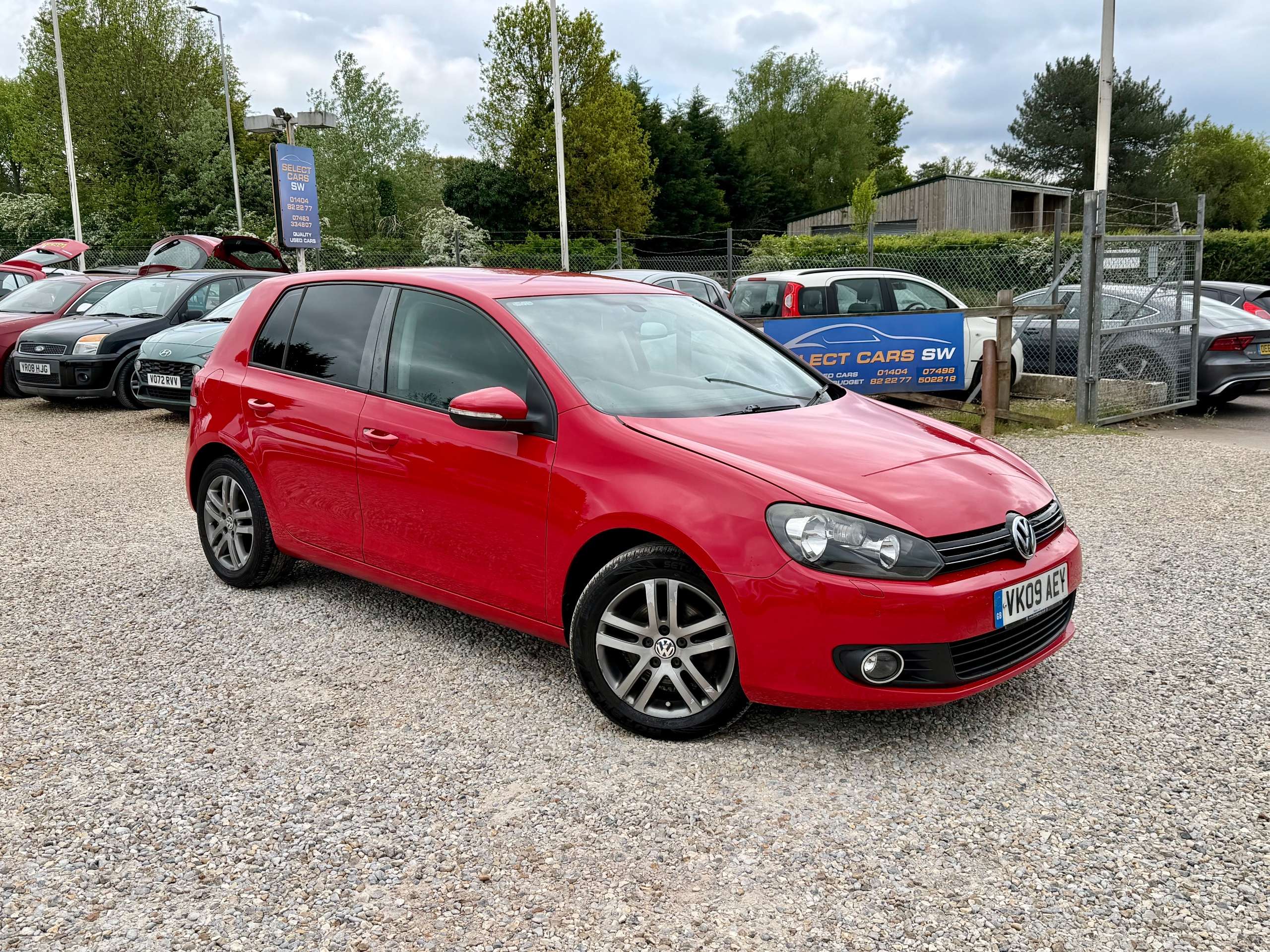 A 2009 VOLKSWAGEN GOLF 1.4 TSI S Hatchback 5dr Petrol DSG Euro 5 (122 ps) A 2009 VOLKSWAGEN GOLF 1.4 TSI S Hatchback 5dr Petrol DSG Euro 5 (122 ps)