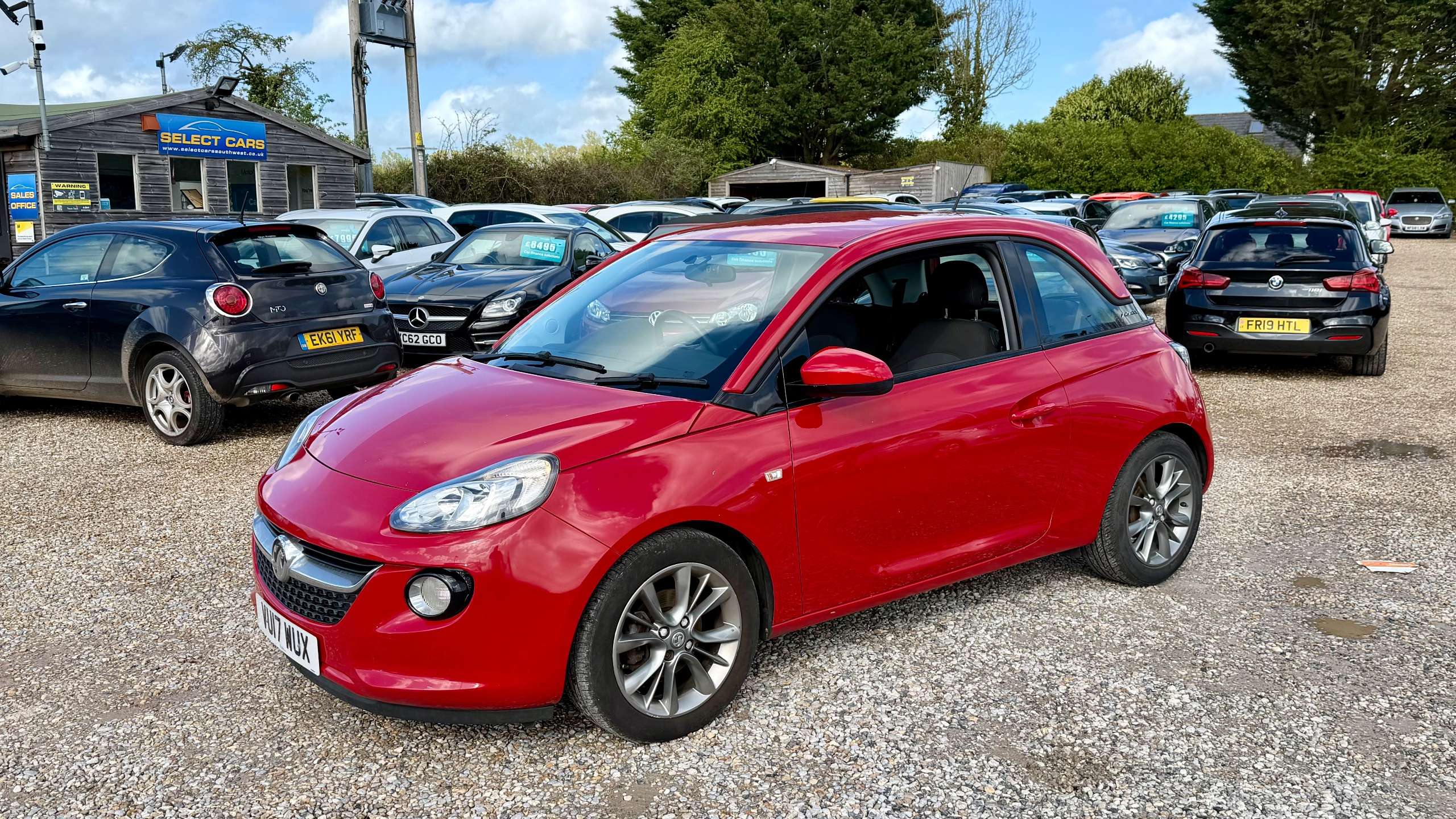 A 2017 VAUXHALL ADAM 1.2i JAM Hatchback 3dr Petrol Manual Euro 6 (70 ps) A 2017 VAUXHALL ADAM 1.2i JAM Hatchback 3dr Petrol Manual Euro 6 (70 ps)