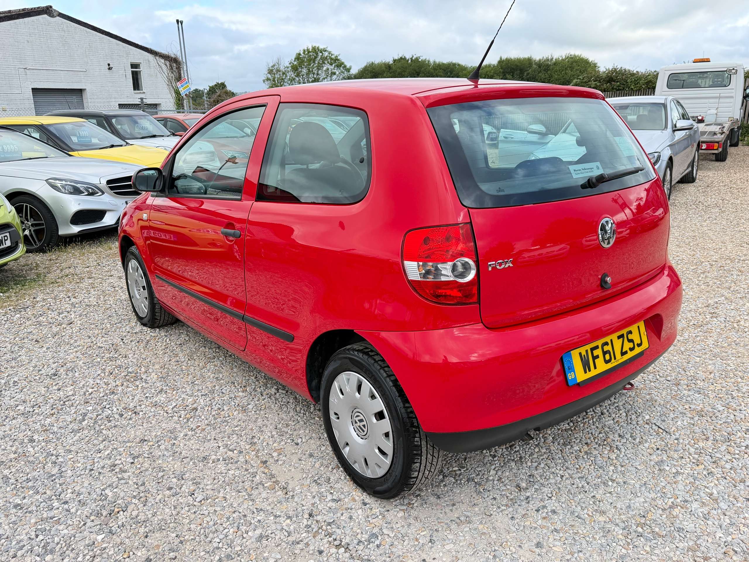 2011 VOLKSWAGEN FOX 2011 VOLKSWAGEN FOX