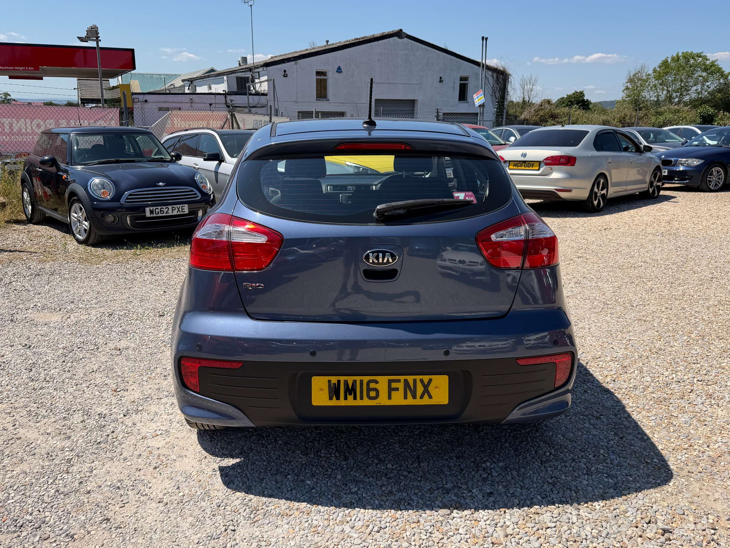 2016 KIA RIO 2016 KIA RIO