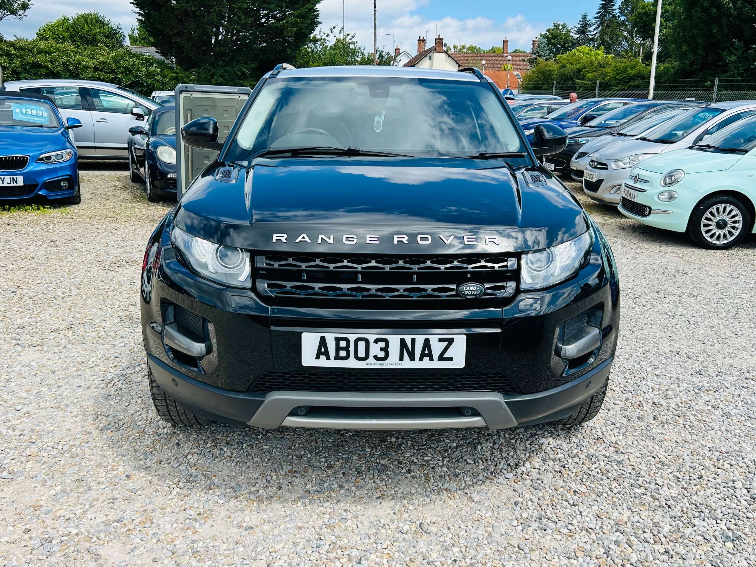 A 2014 LAND ROVER RANGE ROVER EVOQUE 2.2 SD4 Pure Tech Coupe 3dr Diesel Manual 4WD Euro 5 (s/s) (190 ps) A 2014 LAND ROVER RANGE ROVER EVOQUE 2.2 SD4 Pure Tech Coupe 3dr Diesel Manual 4WD Euro 5 (s/s) (190 ps)